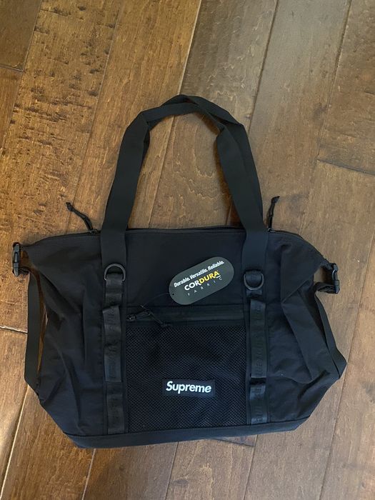 Supreme Black supreme zip tote box logo | Grailed