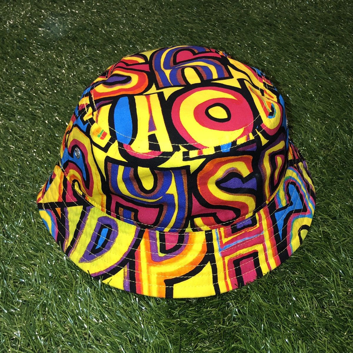 Palace Palace Happy Mondays Bucket Hat (L/XL) | Grailed