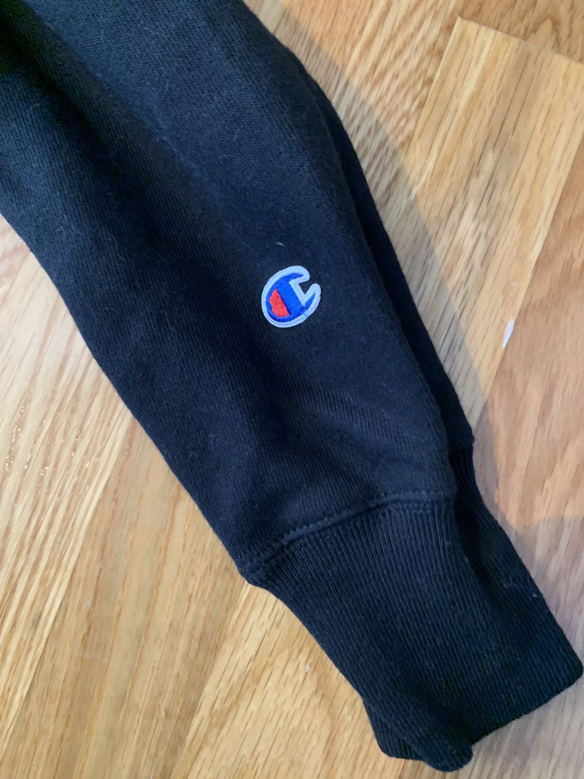 Champion DS/New Champion x Dr. Seuss Black Hoodie - Size: XS Size US XS / EU 42 / 0 - 6 Thumbnail