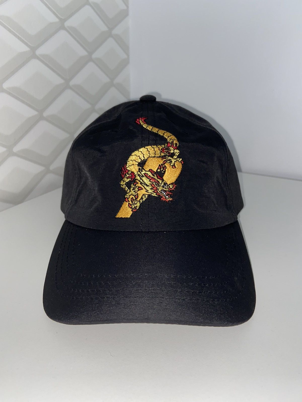 キャップ PALACE DRAGON SHELL P 6-PANEL BLACK Palace Palace Dragon Shell 6 Panel Cap Black | Grailed