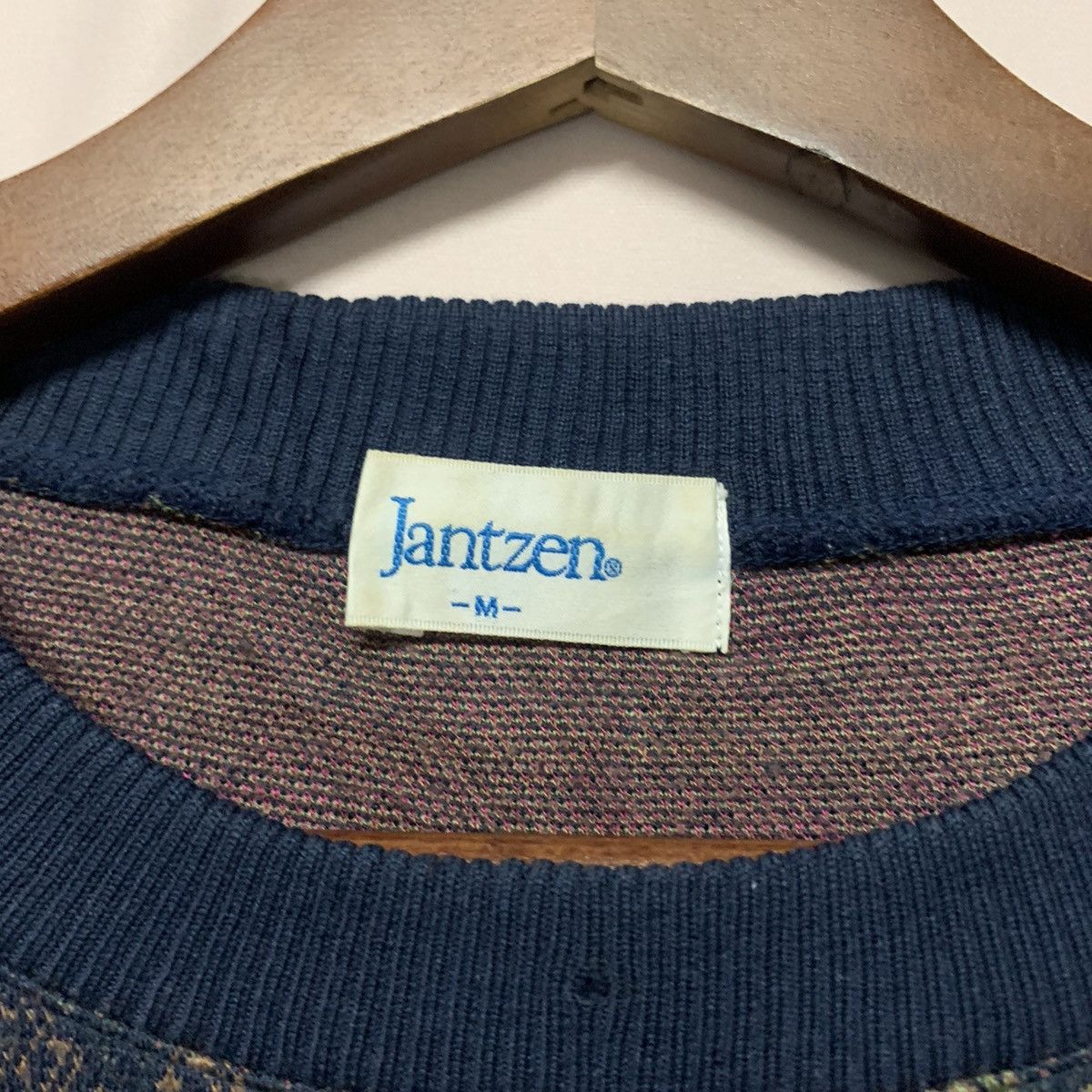 Jantzen × Vintage Vintage Jantzen Crewneck Sweater Sweatshirt Medium Size Size US M / EU 48-50 / 2 - 5 Thumbnail