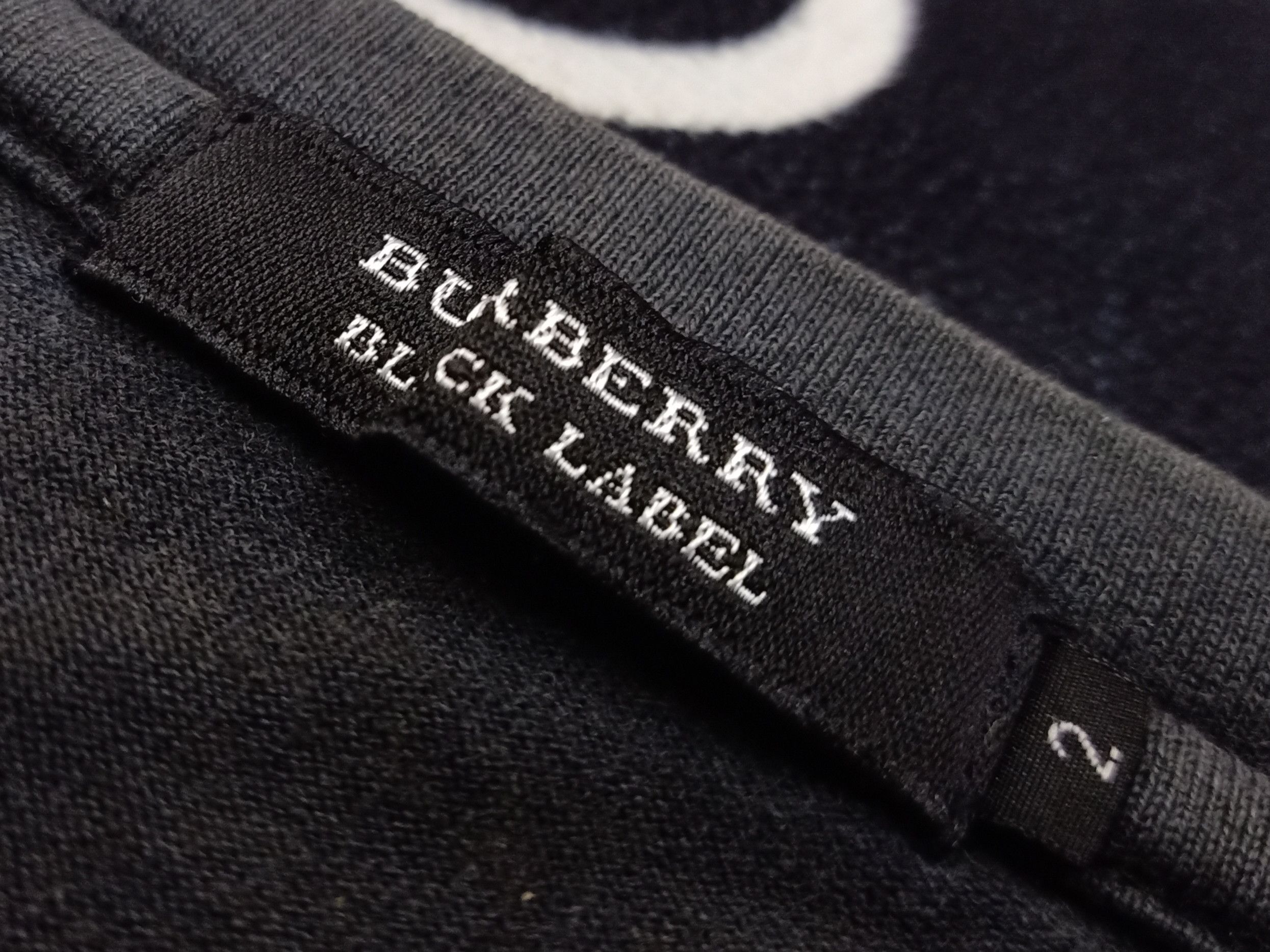 Black Label × Burberry BURBERRY Black Label Embroidered Logo Pocket Tee Size US M / EU 48-50 / 2 - 4 Thumbnail