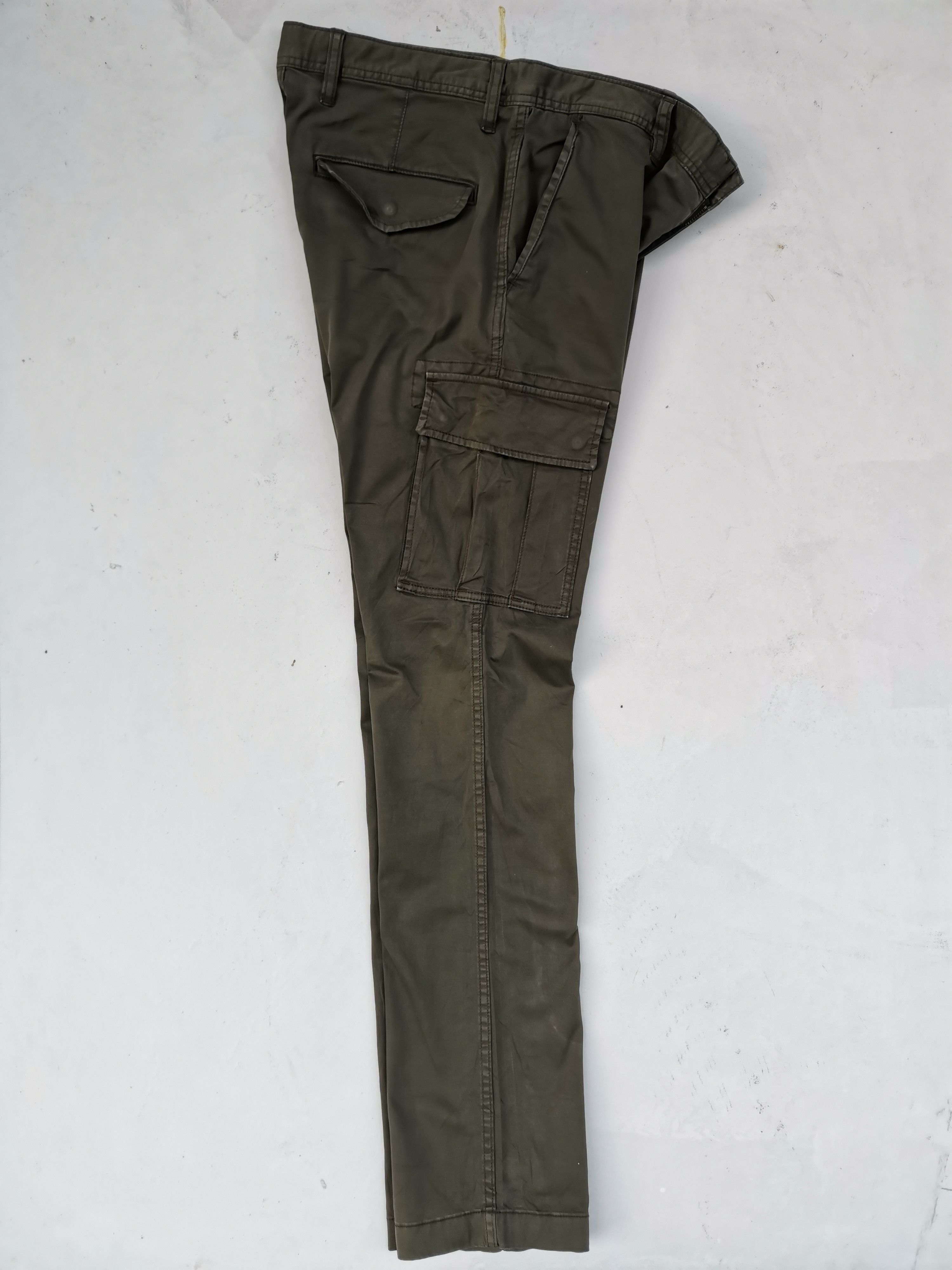 Japanese Brand Rare!!! Uniqlo Tactical Cargo Multipocket Pants Size US 34 / EU 50 - 3 Thumbnail