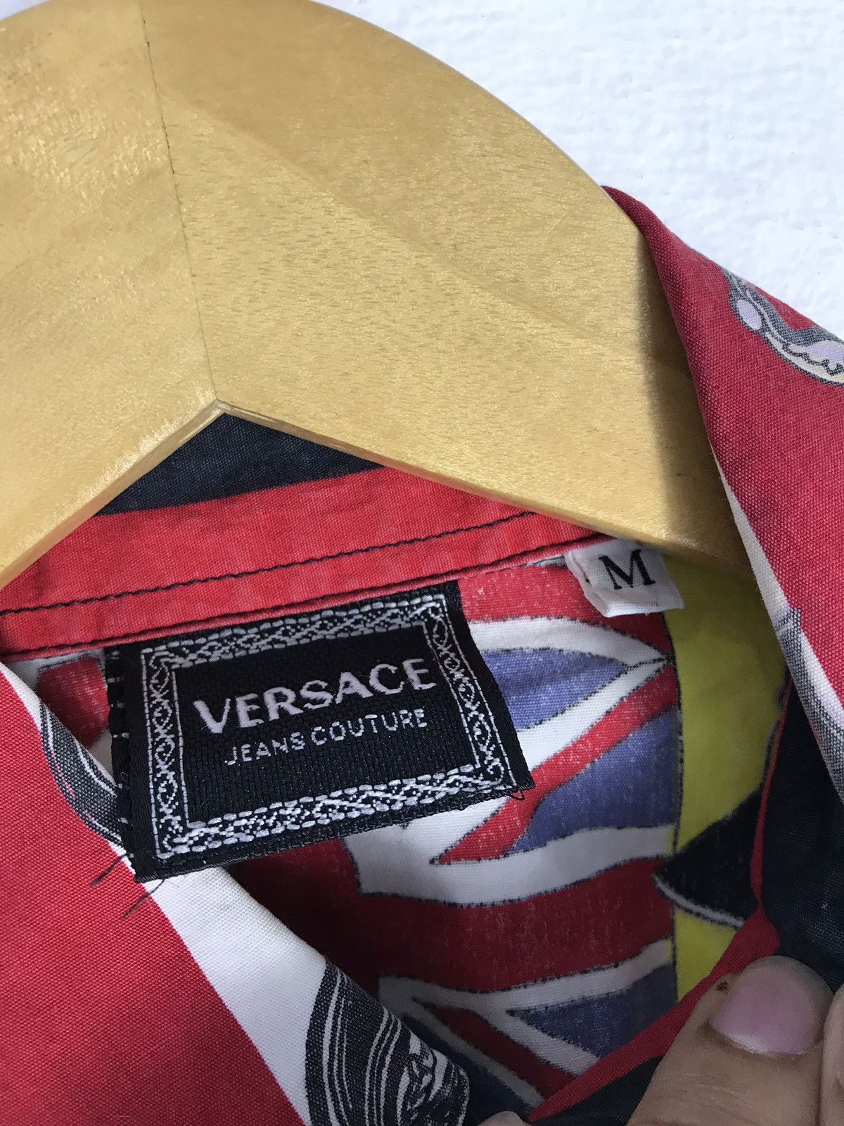 Versace vintage versace x sex pistols x the beatles all over print Size US M / EU 48-50 / 2 - 13 Thumbnail