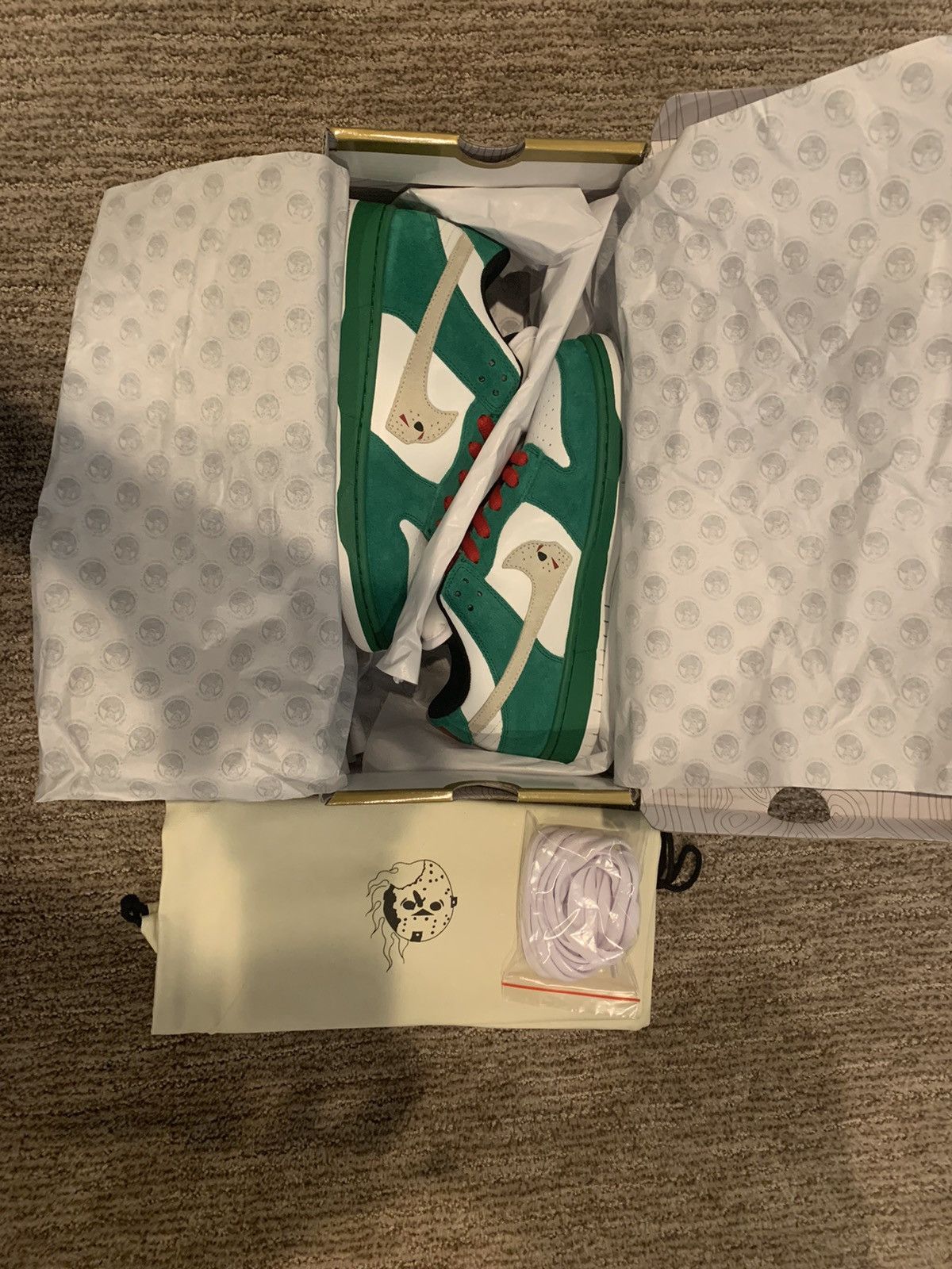 warren lotas toxic green dunk