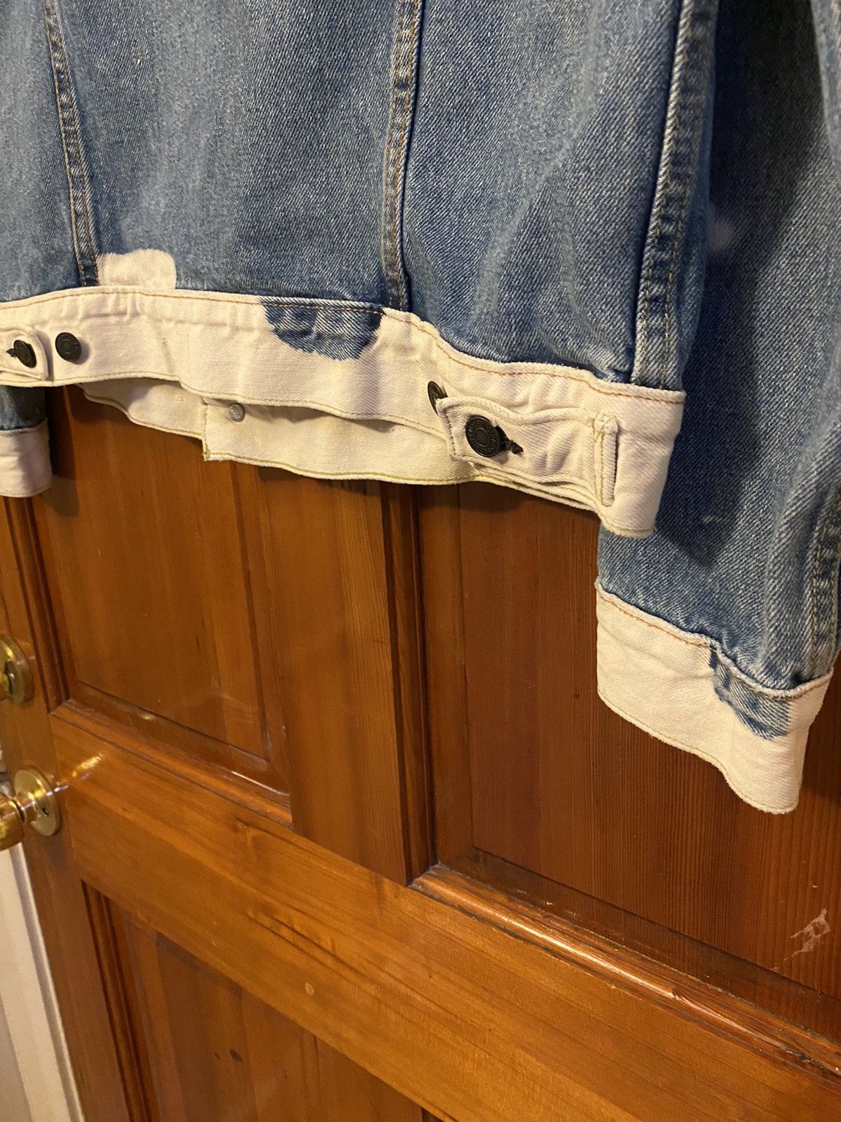 Levi's *RARE* Levi’s Bleached/Painted Denim Trucker Size L Size US L / EU 52-54 / 3 - 3 Thumbnail