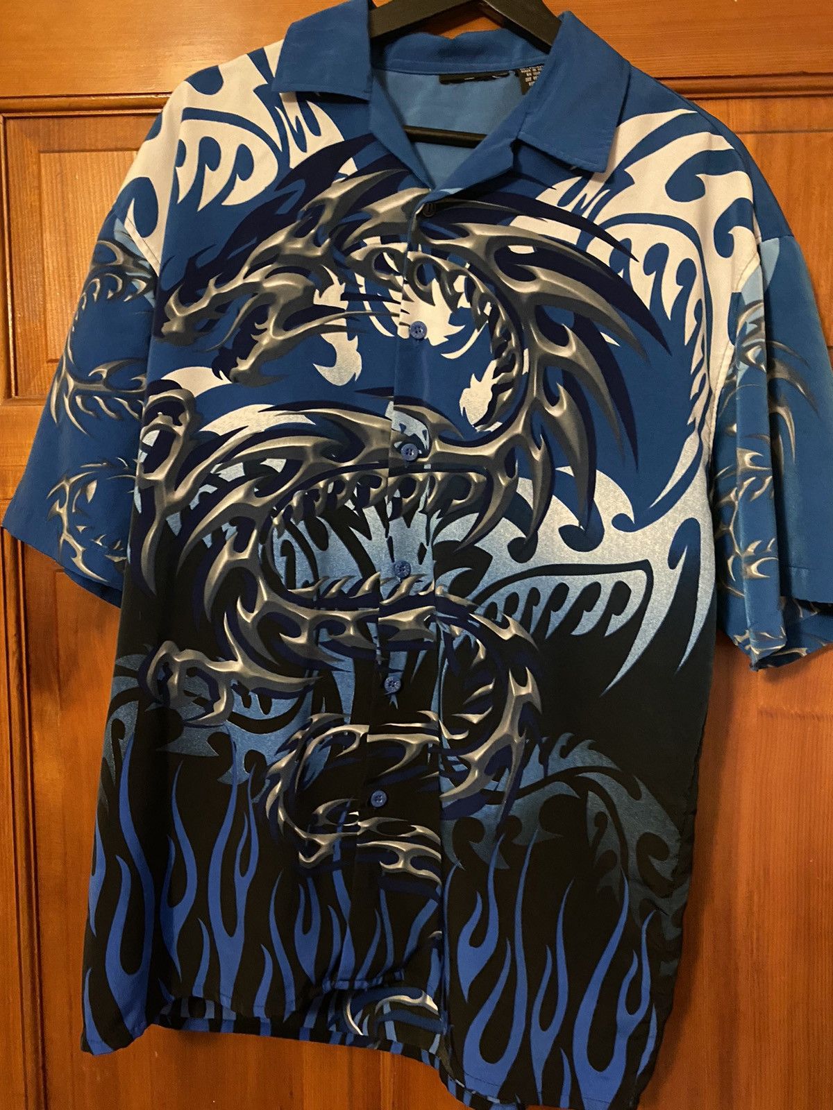 Vintage × rue21 *RARE* Rue 21 blue metal dragon button up size M Size US M / EU 48-50 / 2 - 1 Thumbnail