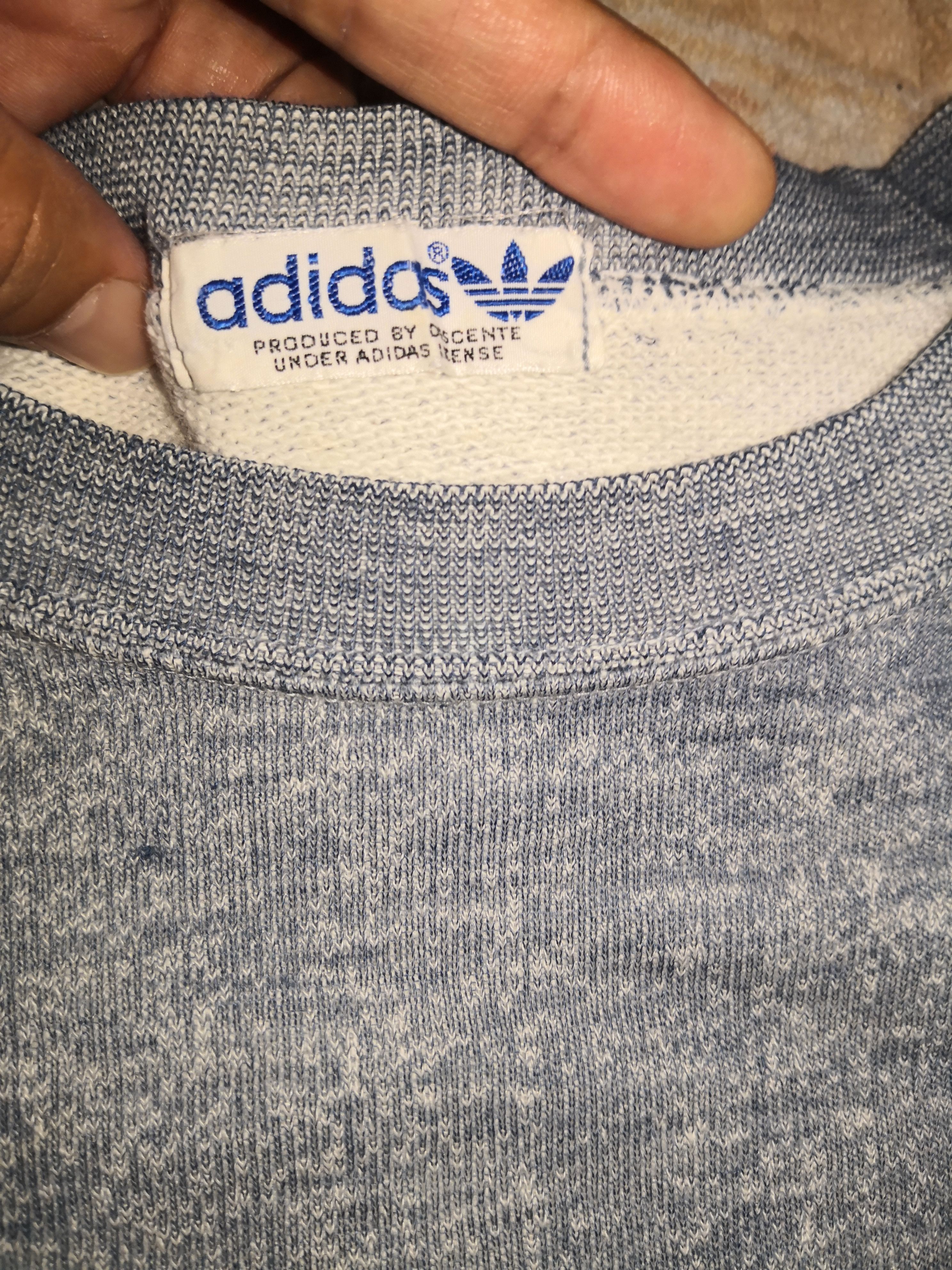 DISTRESSED ADIDAS X VINTAGE X STRIPES X SWEATSHIRT