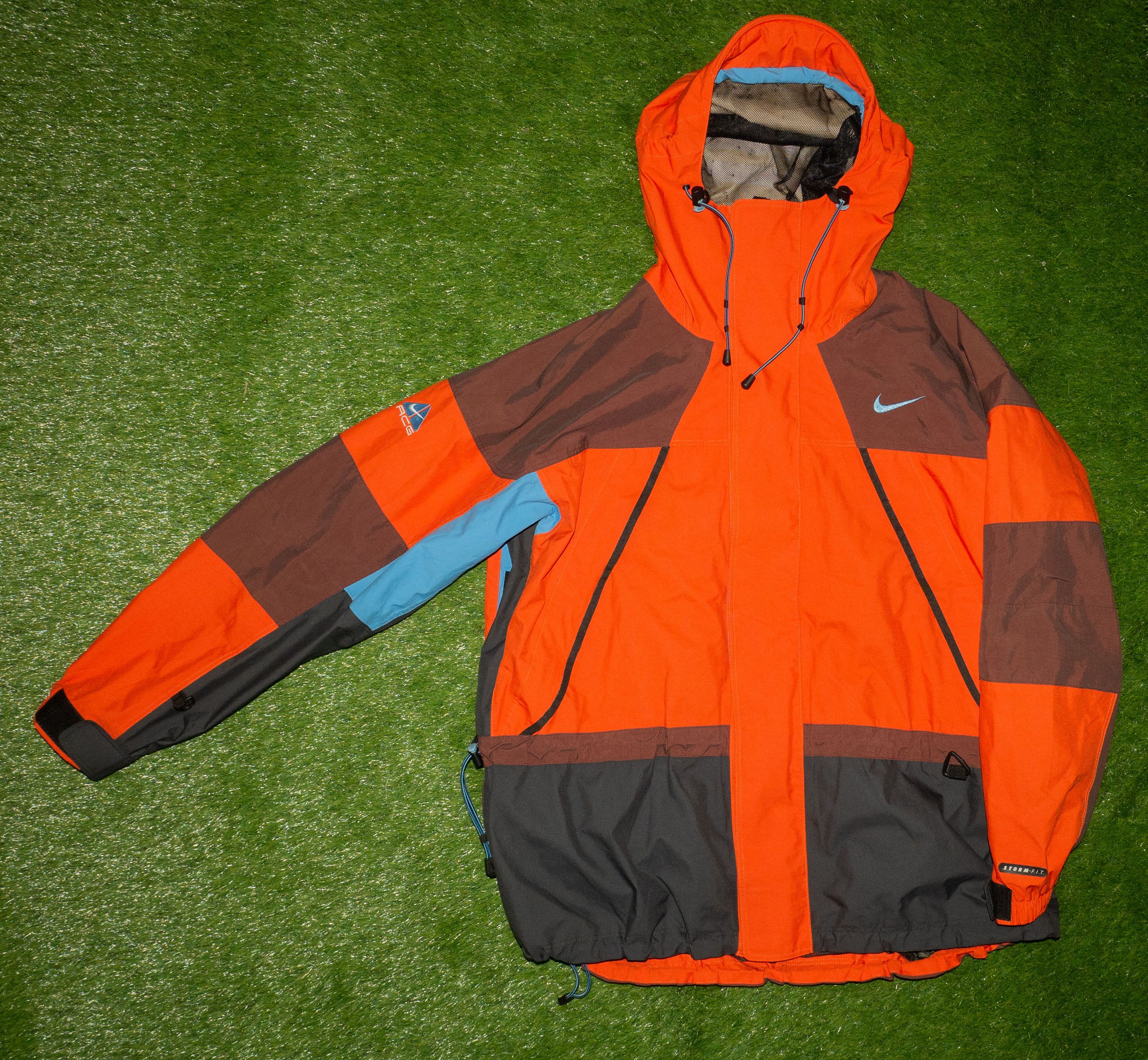 Vintage Vintage Nike ACG Storm Fit Shell Jacket Deadstock M | Grailed