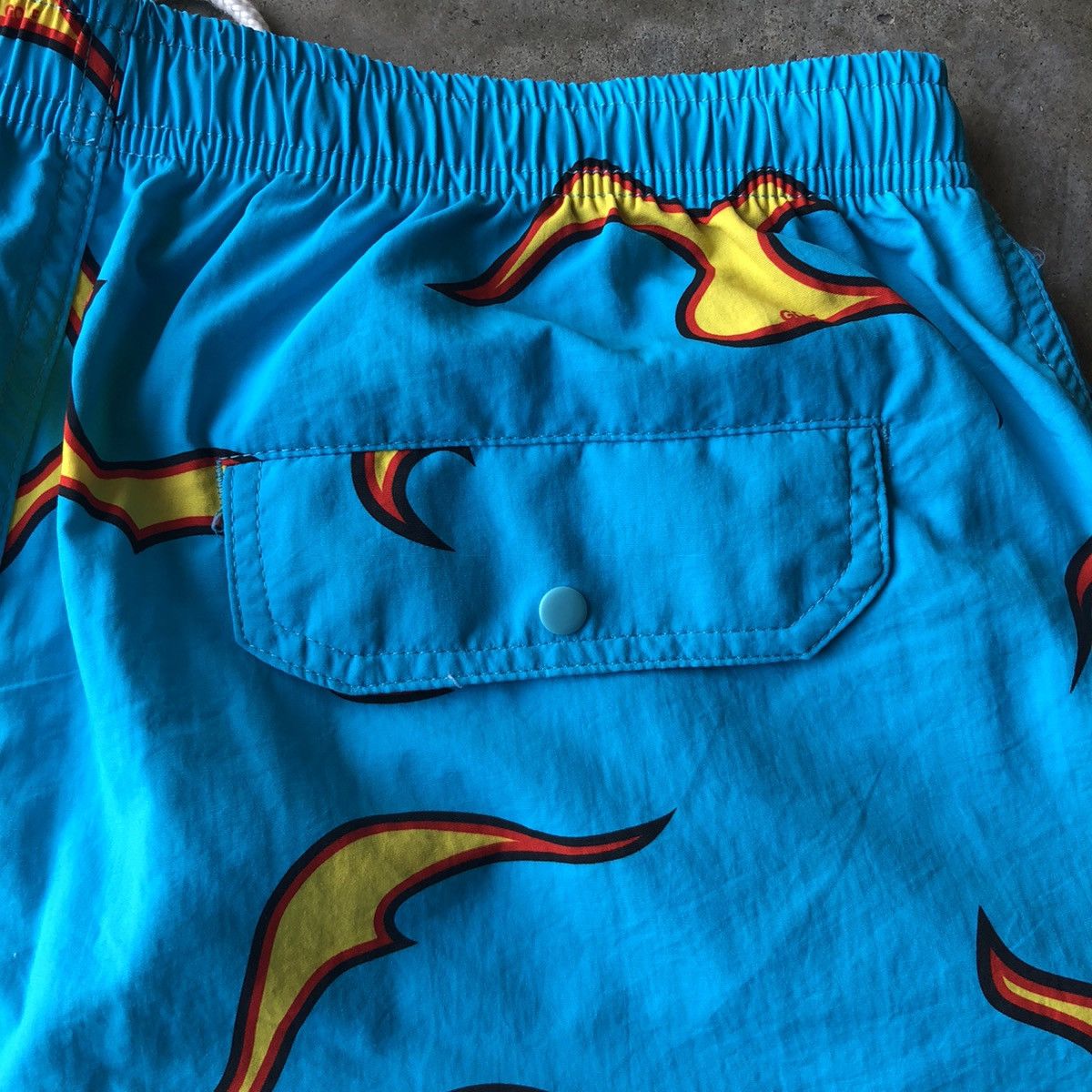 Golf Wang Golf Wang Flame Shorts Size US 32 / EU 48 - 5 Thumbnail
