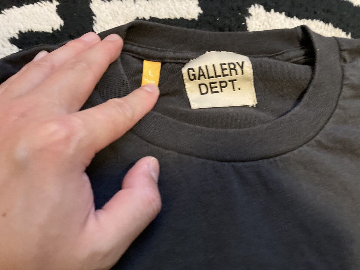 Gallery Dept. Gallery Dept. French logo vintage tee sz L Size US L / EU 52-54 / 3 - 2 Thumbnail