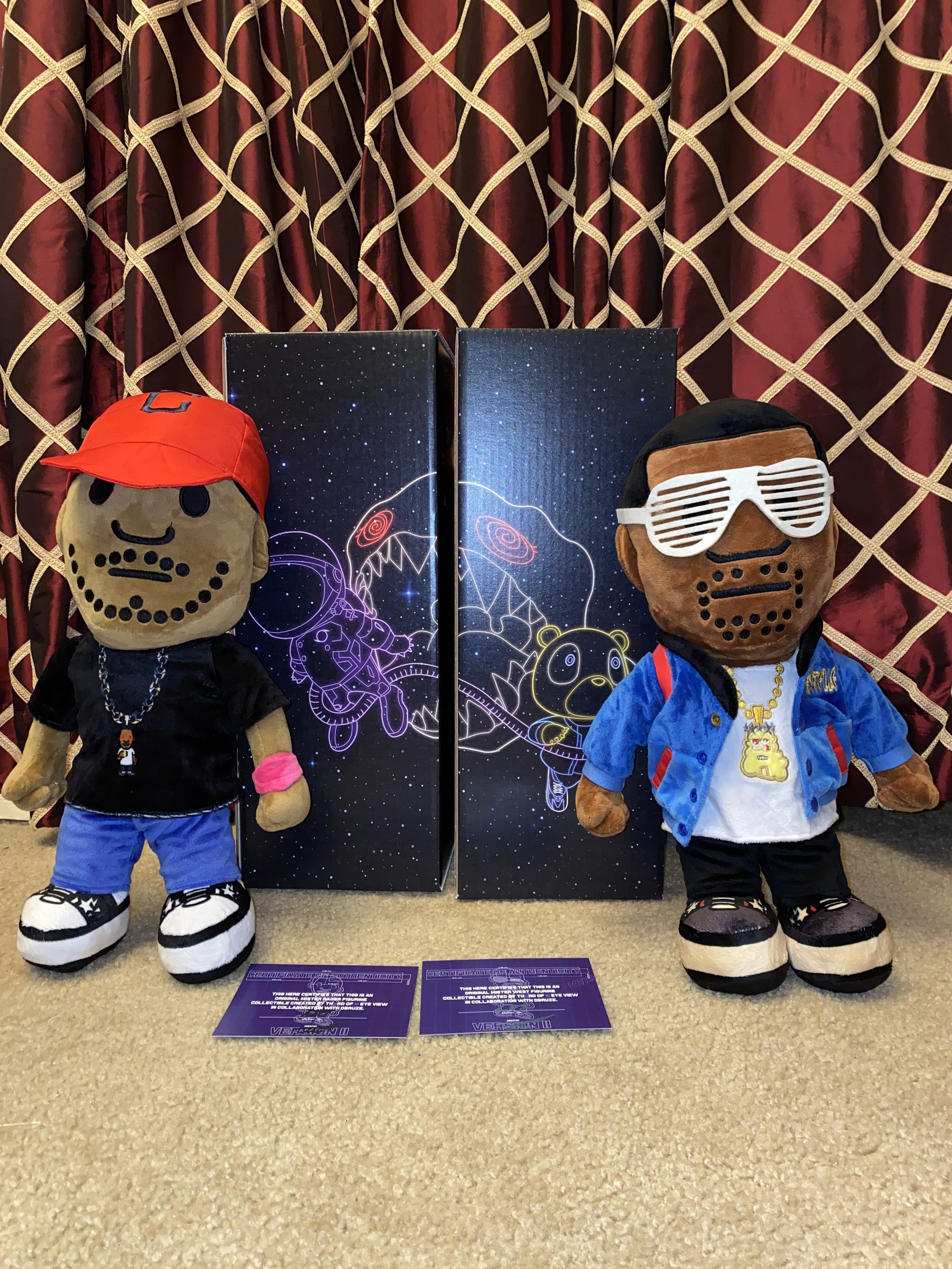 KANYE WEST KID CUDI ぬいぐるみ　セット　おまけ付 Kanye West × Kid Cudi × Kids See Ghosts III EYE VIEW KSG (KIDS SEE