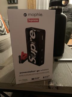 Supreme Mophie Powerstation | Grailed