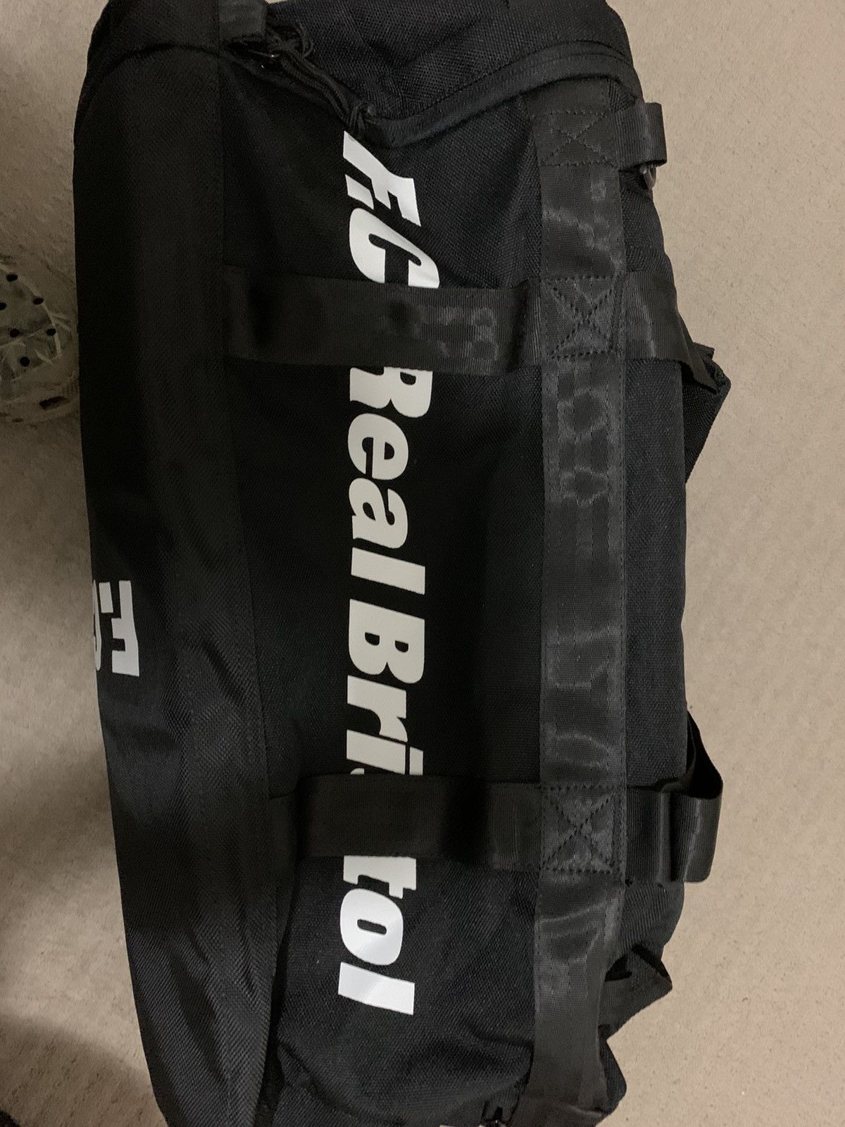 F.C.R.B　NEW ERA CLUB DUFFLE BAG NEW ERA ニューエラ CLUB DUFFLE BAG BLK 251 14521344 ダッフル