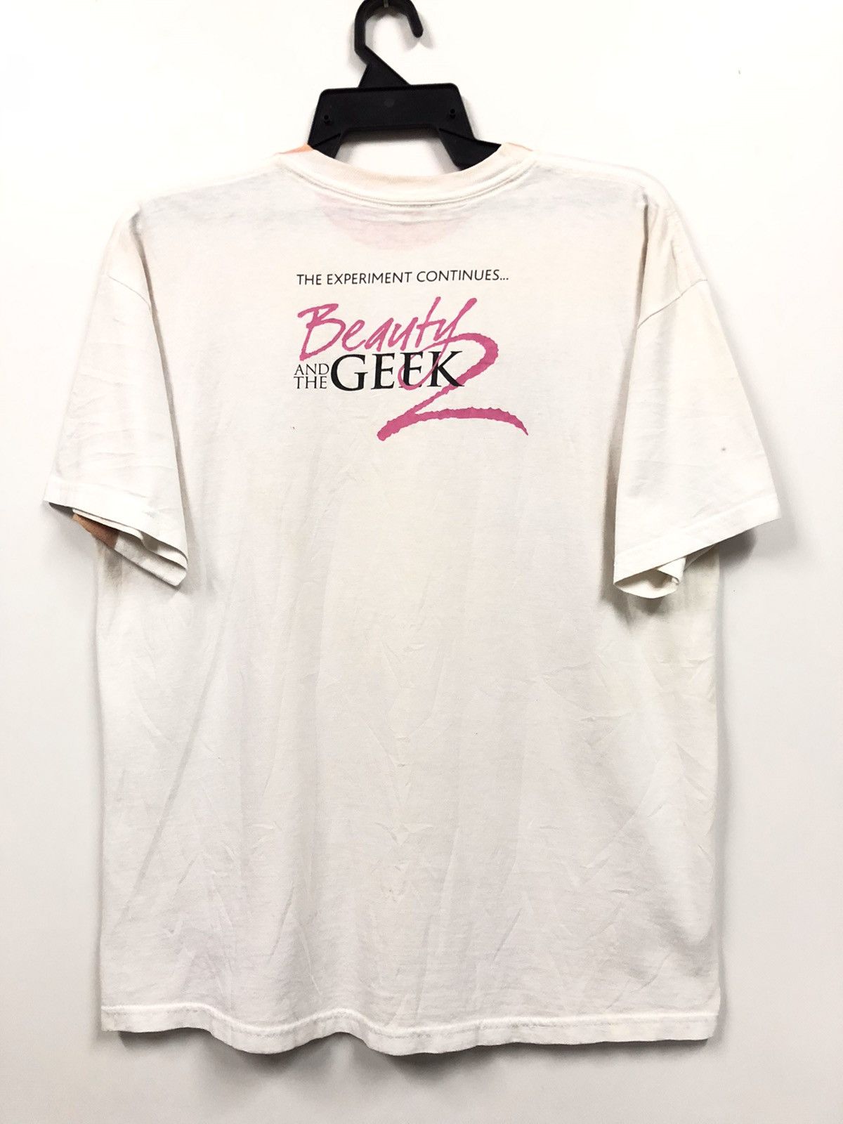 Vintage Vintage 00s Beauty And The Geek 2 Rare Shirt Size US L / EU 52-54 / 3 - 4 Thumbnail