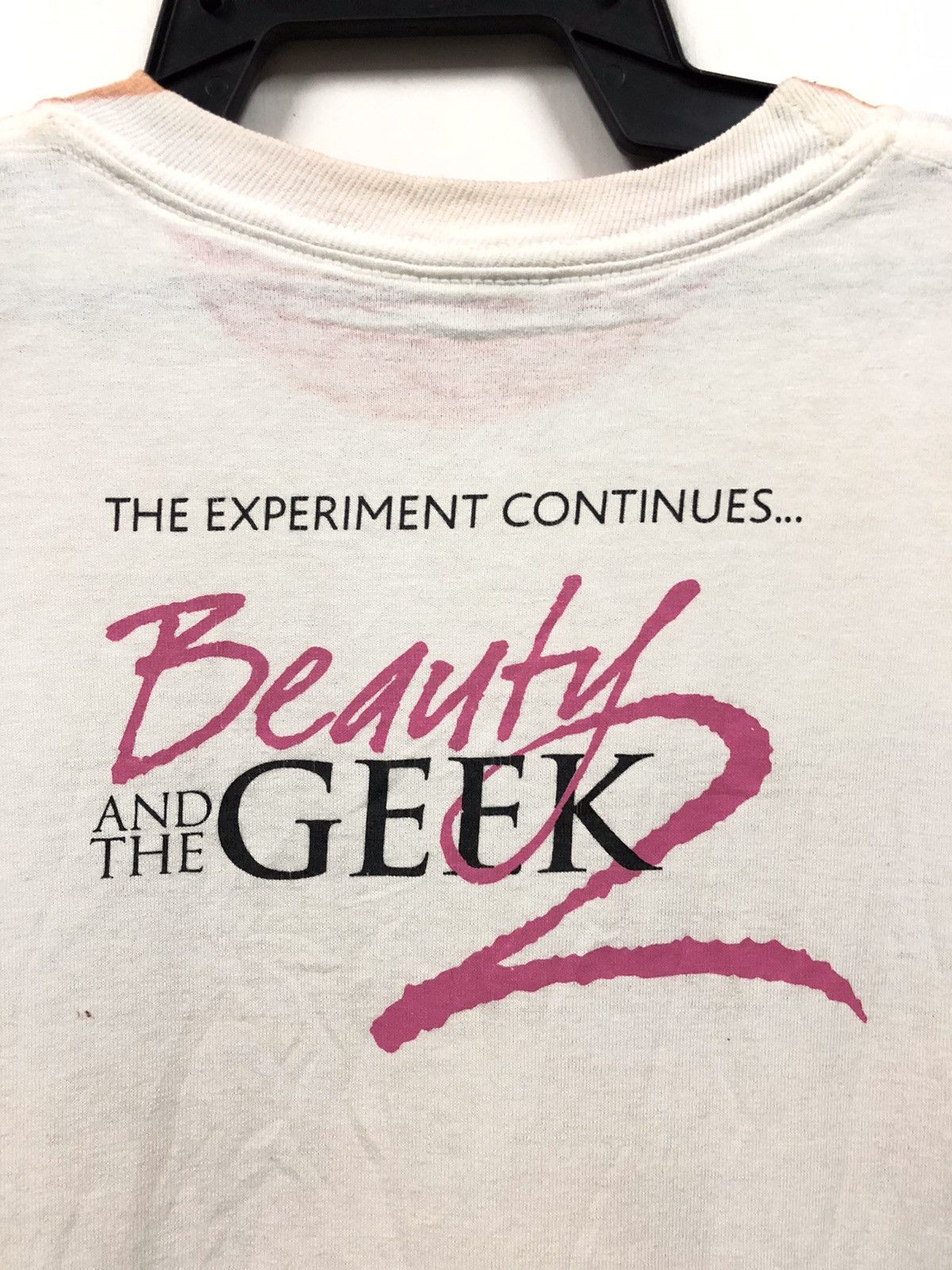 Vintage Vintage 00s Beauty And The Geek 2 Rare Shirt Size US L / EU 52-54 / 3 - 5 Thumbnail