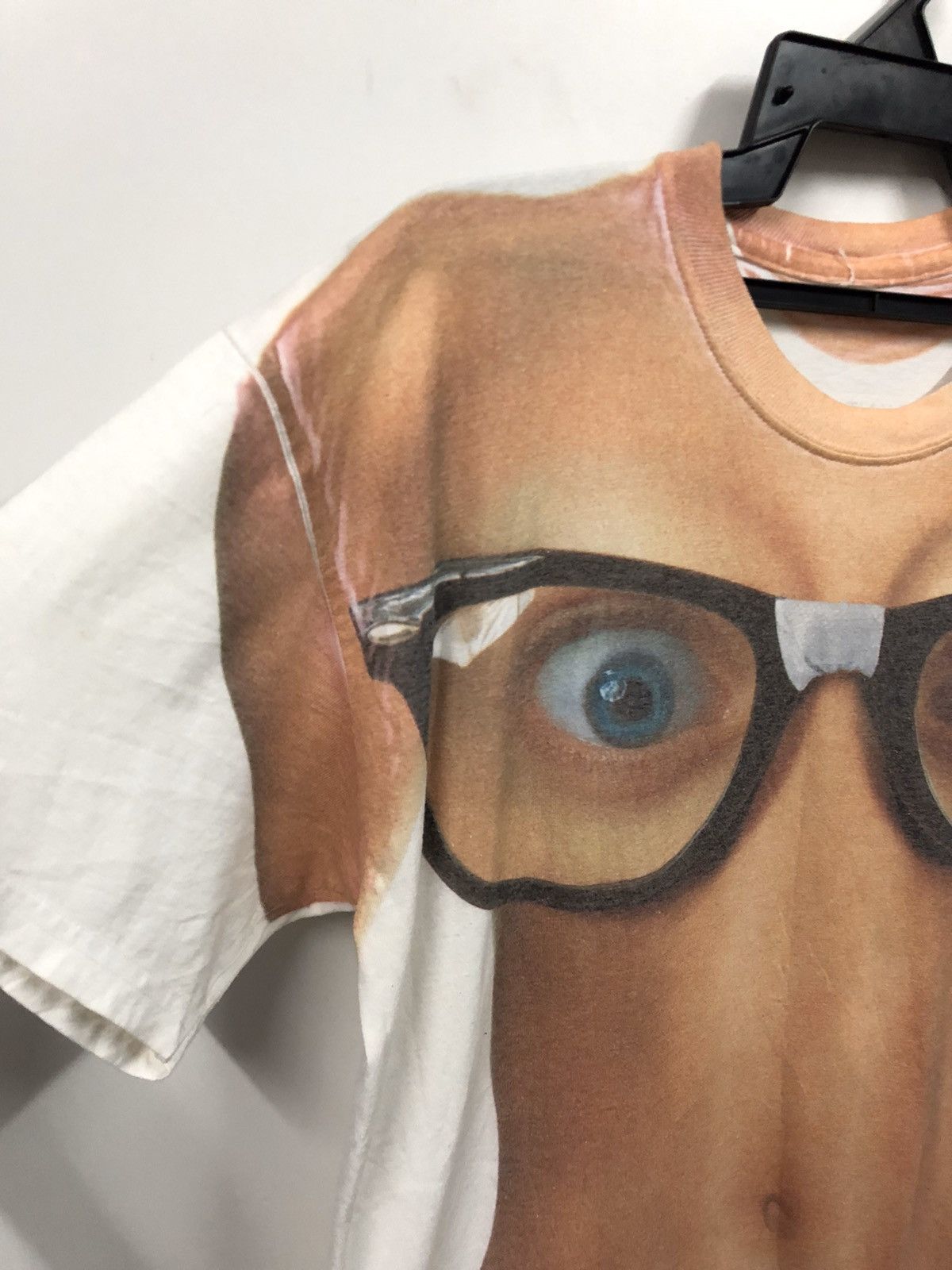 Vintage Vintage 00s Beauty And The Geek 2 Rare Shirt Size US L / EU 52-54 / 3 - 6 Thumbnail
