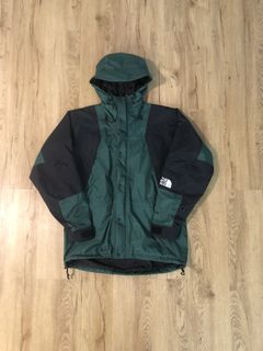 North face mountain store light jacket vintage