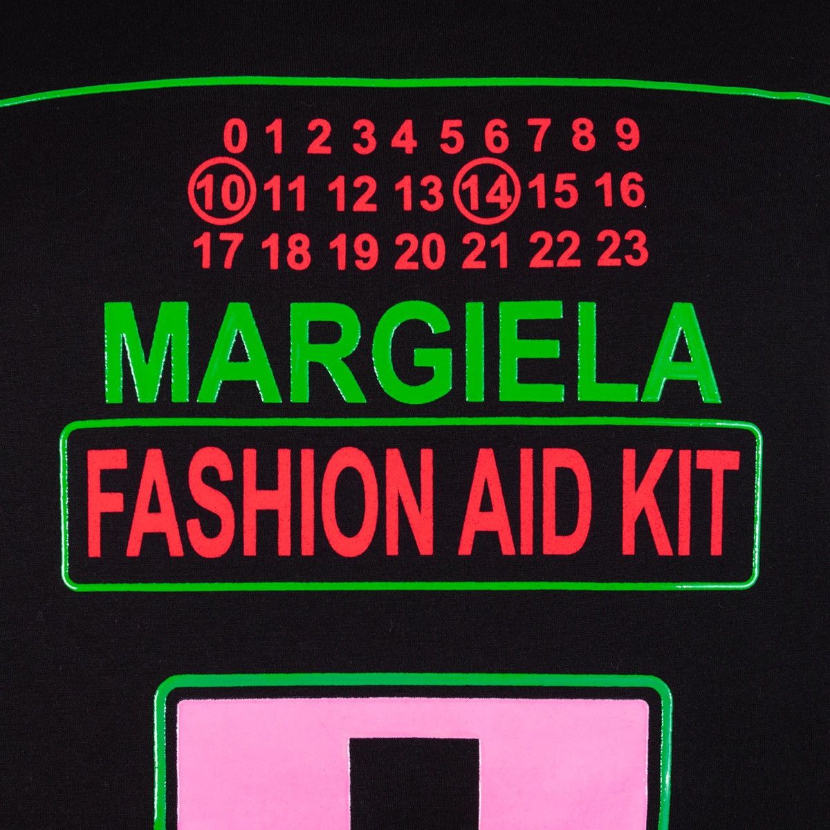 Maison Margiela Margiela Fashion Aid Kit T-Shirt Size US M / EU 48-50 / 2 - 3 Thumbnail
