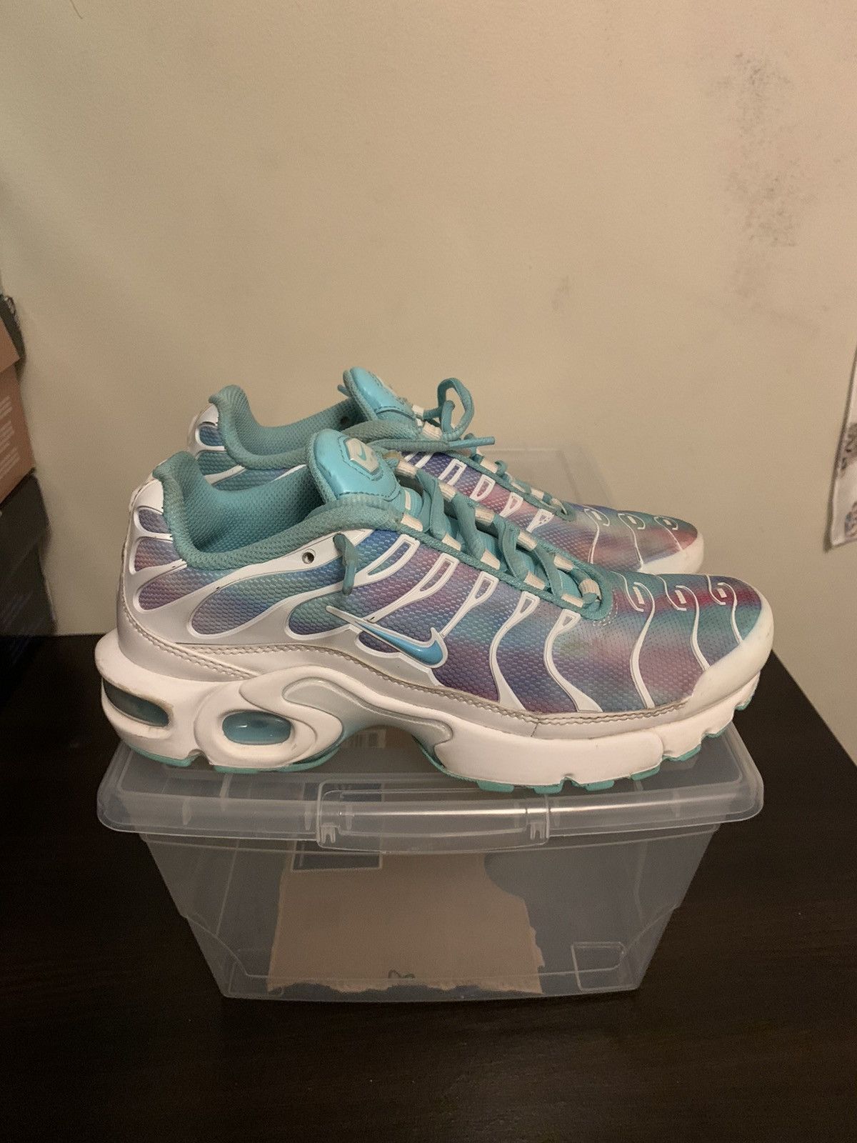 Unicorn air max hot sale plus womens