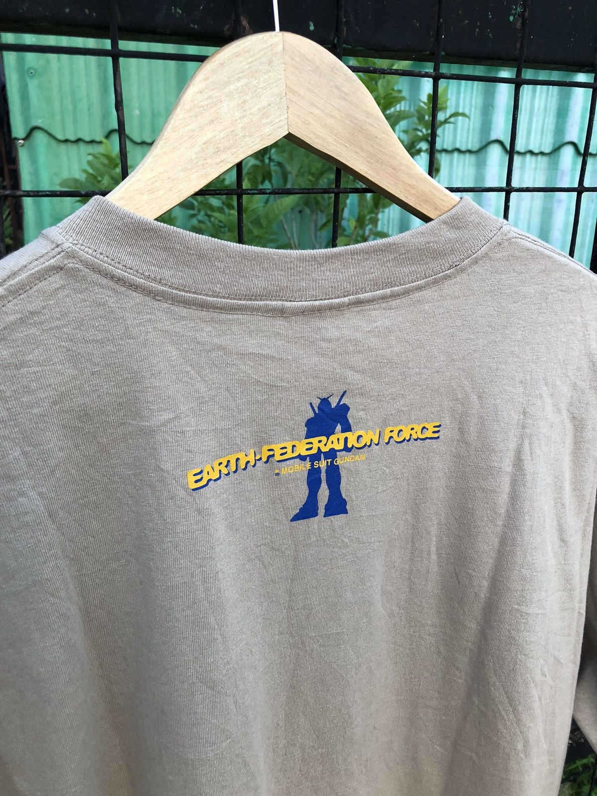 Japanese Brand × Vintage Vintage 90’s Mobile Gundam Suit Earth Federation Force Tee Size US L / EU 52-54 / 3 - 8 Thumbnail