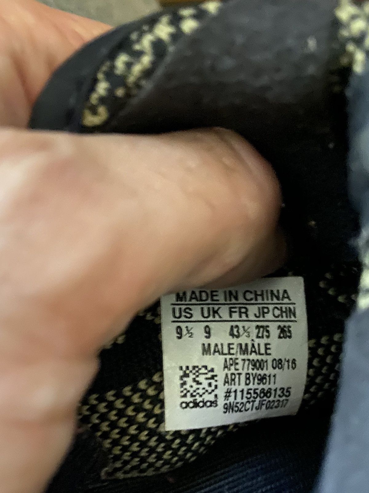 Adidas × Kanye West Yeezy Boost 350 V2 Size US 9.5 / EU 42-43 - 14 Thumbnail