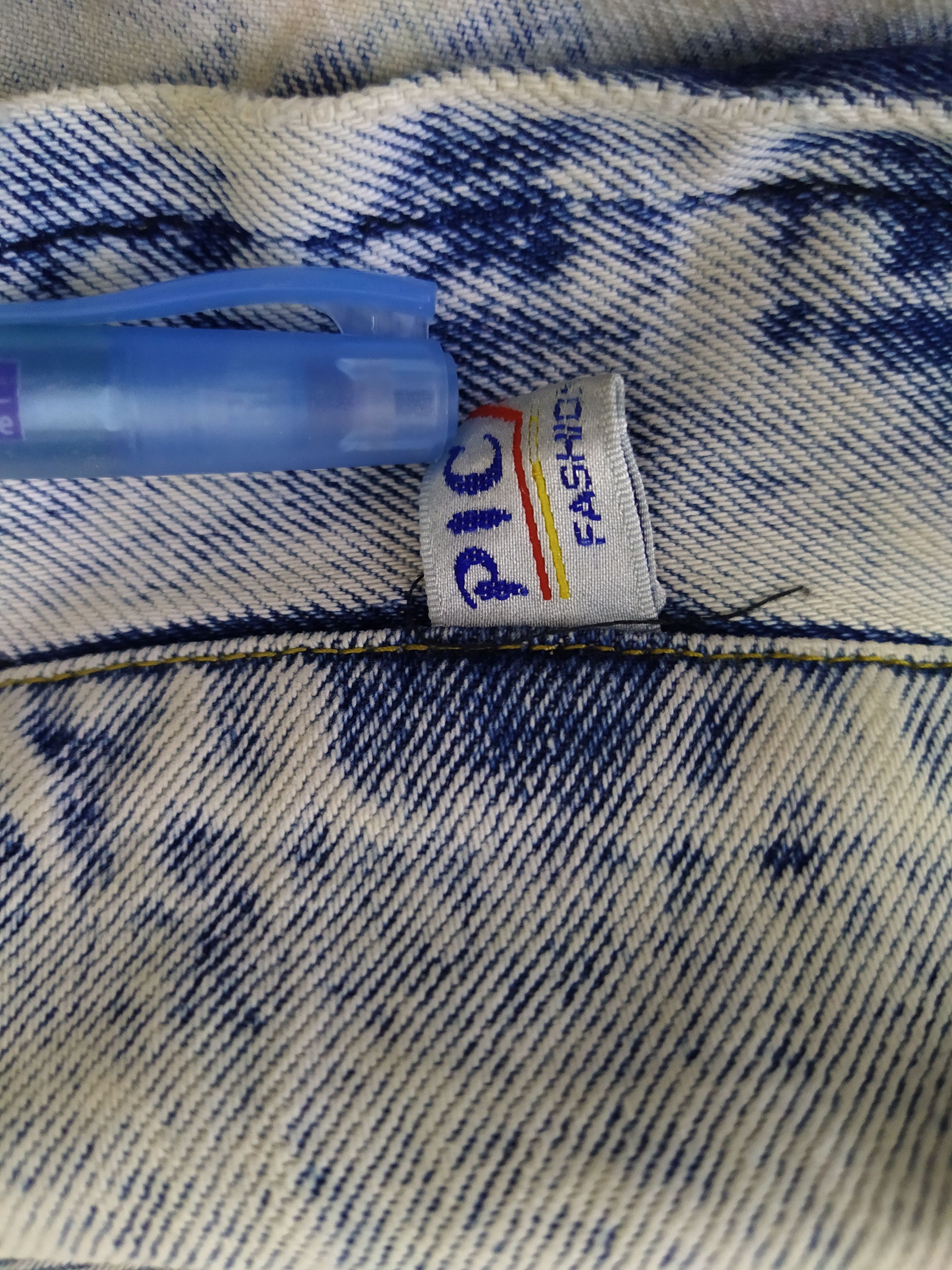 Adidas VTG ADIDAS DENIM ACID WASHED DISTRESSED JACKET (B550) Size US XL / EU 56 / 4 - 7 Thumbnail