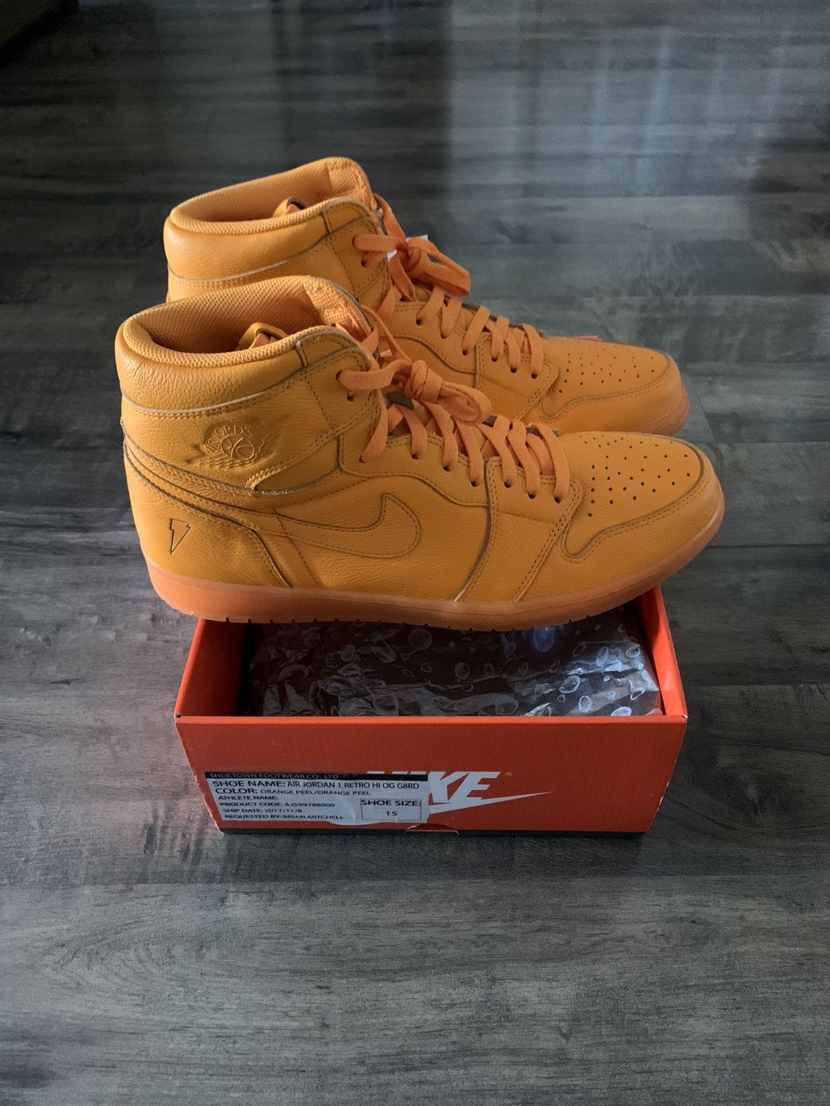 Air Jordan 1 Retro High OG Gatorade Pack Orange Peel