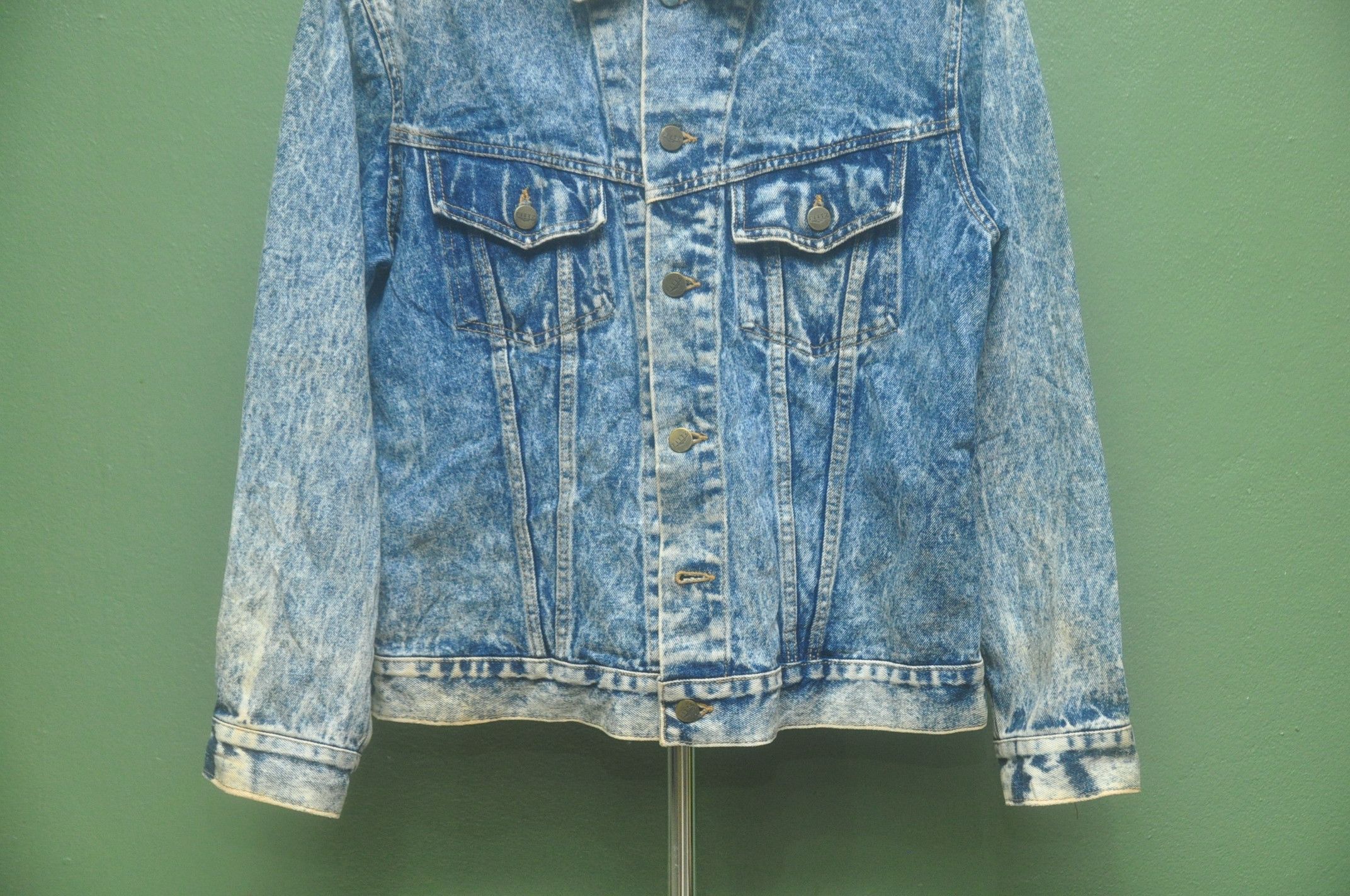 Vintage Vintage Fittz International Denim Jacket Hard To Find Size US L / EU 52-54 / 3 - 4 Thumbnail