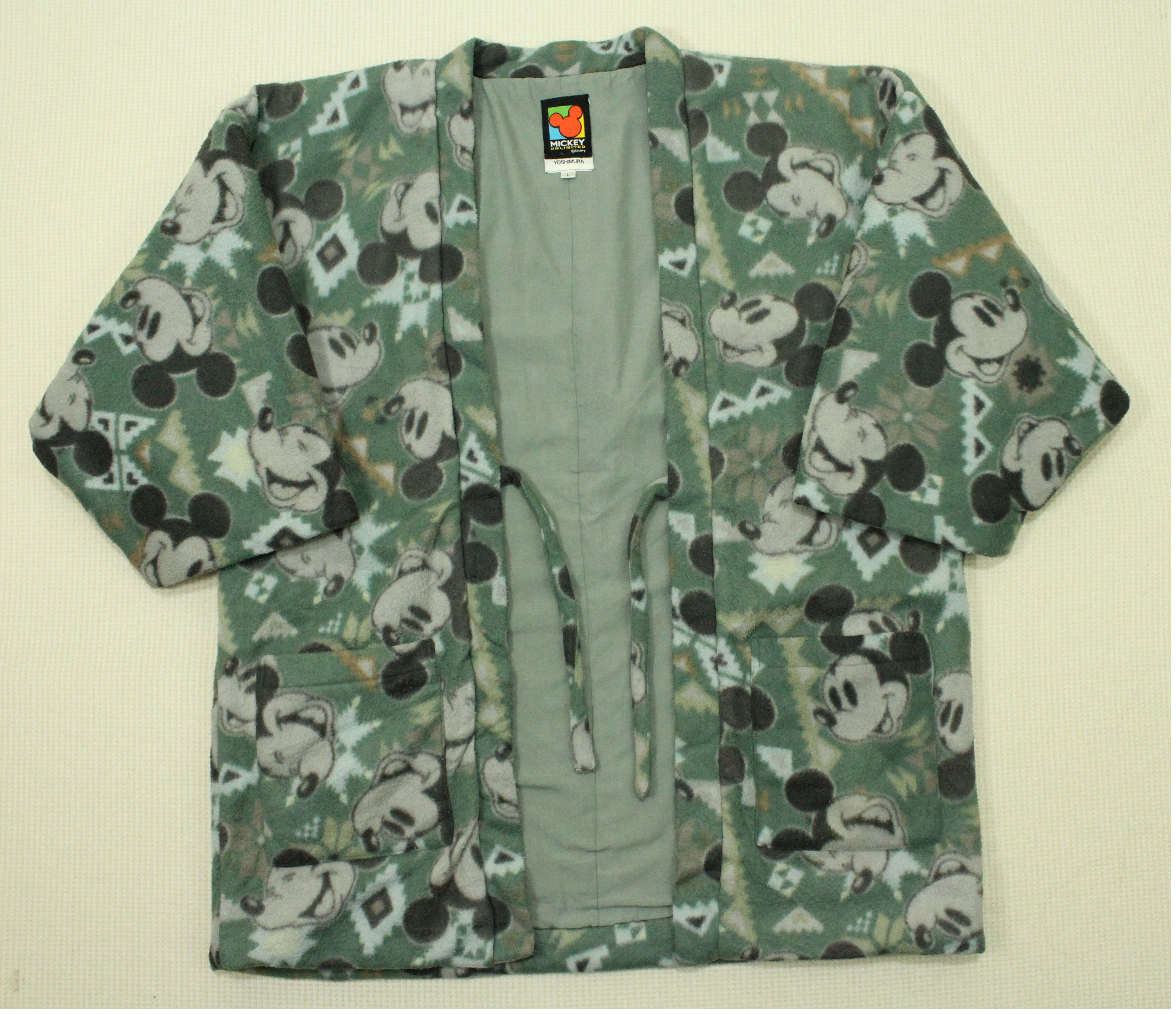 Disney × Japanese Brand × Mickey Mouse Vintage MICKEY MOUSE Jacket Fleece Kimono Insulated Winter Size US L / EU 52-54 / 3 - 5 Thumbnail