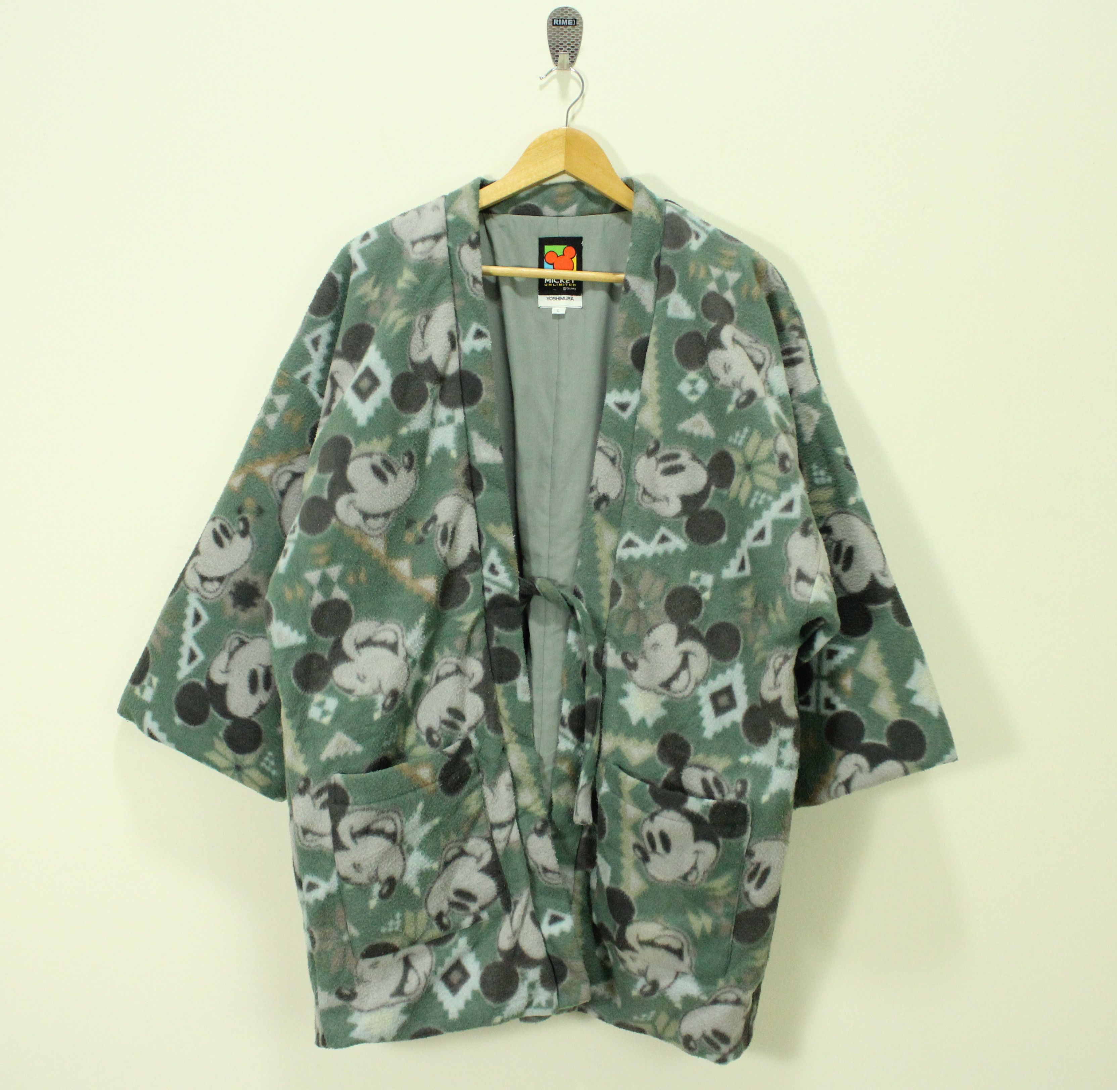 Disney × Japanese Brand × Mickey Mouse Vintage MICKEY MOUSE Jacket Fleece Kimono Insulated Winter Size US L / EU 52-54 / 3 - 1 Thumbnail