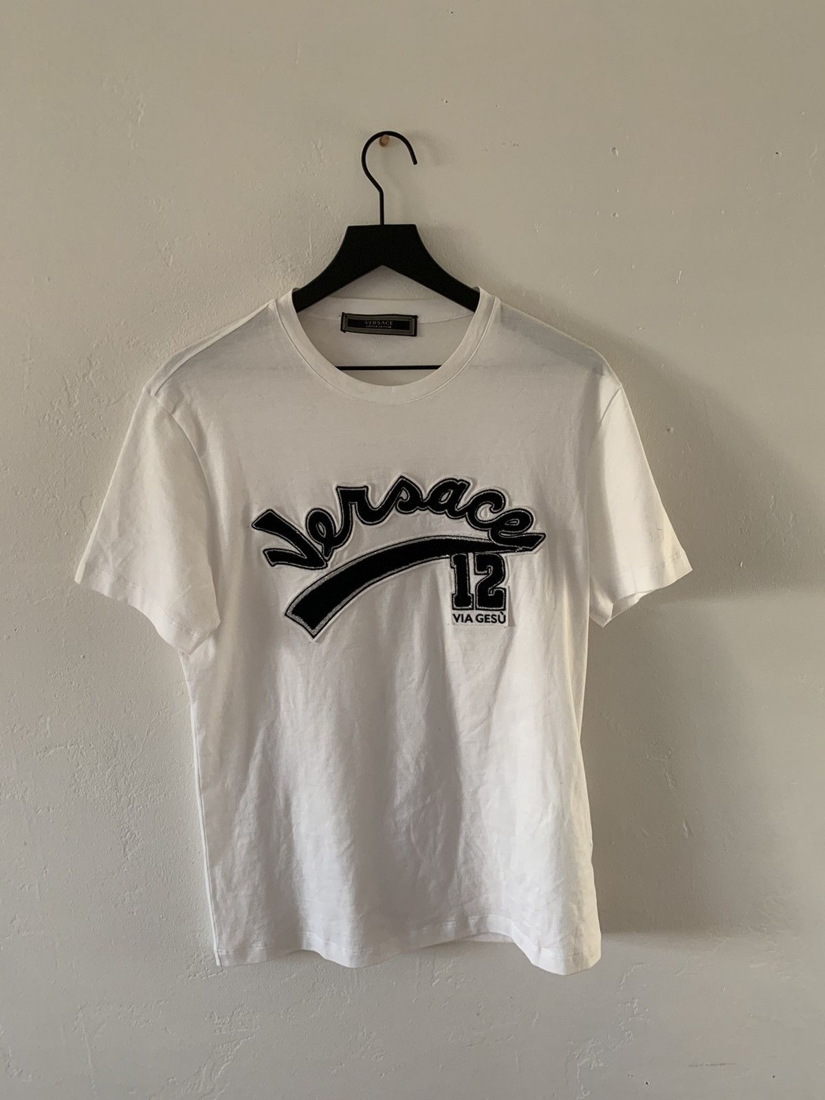 Versace Versace Via Gesù T-shirt Size US S / EU 44-46 / 1 - 1 Thumbnail