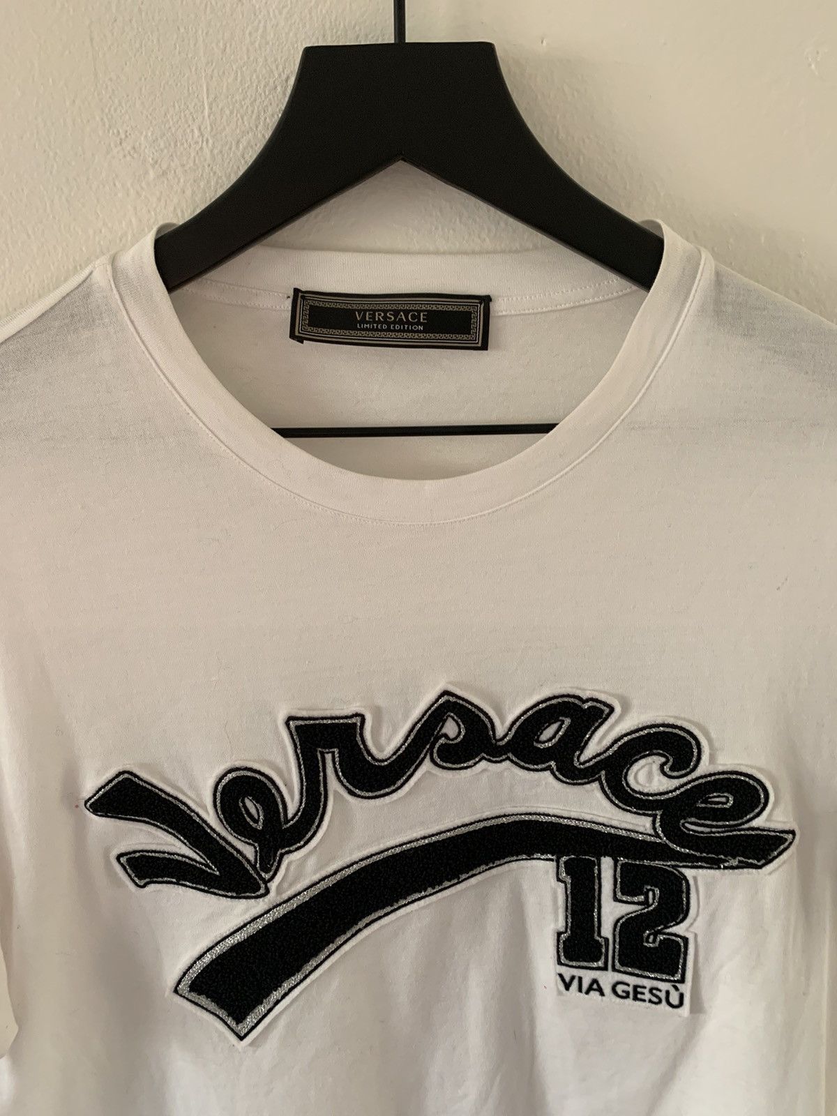 Versace Versace Via Gesù T-shirt Size US S / EU 44-46 / 1 - 2 Thumbnail