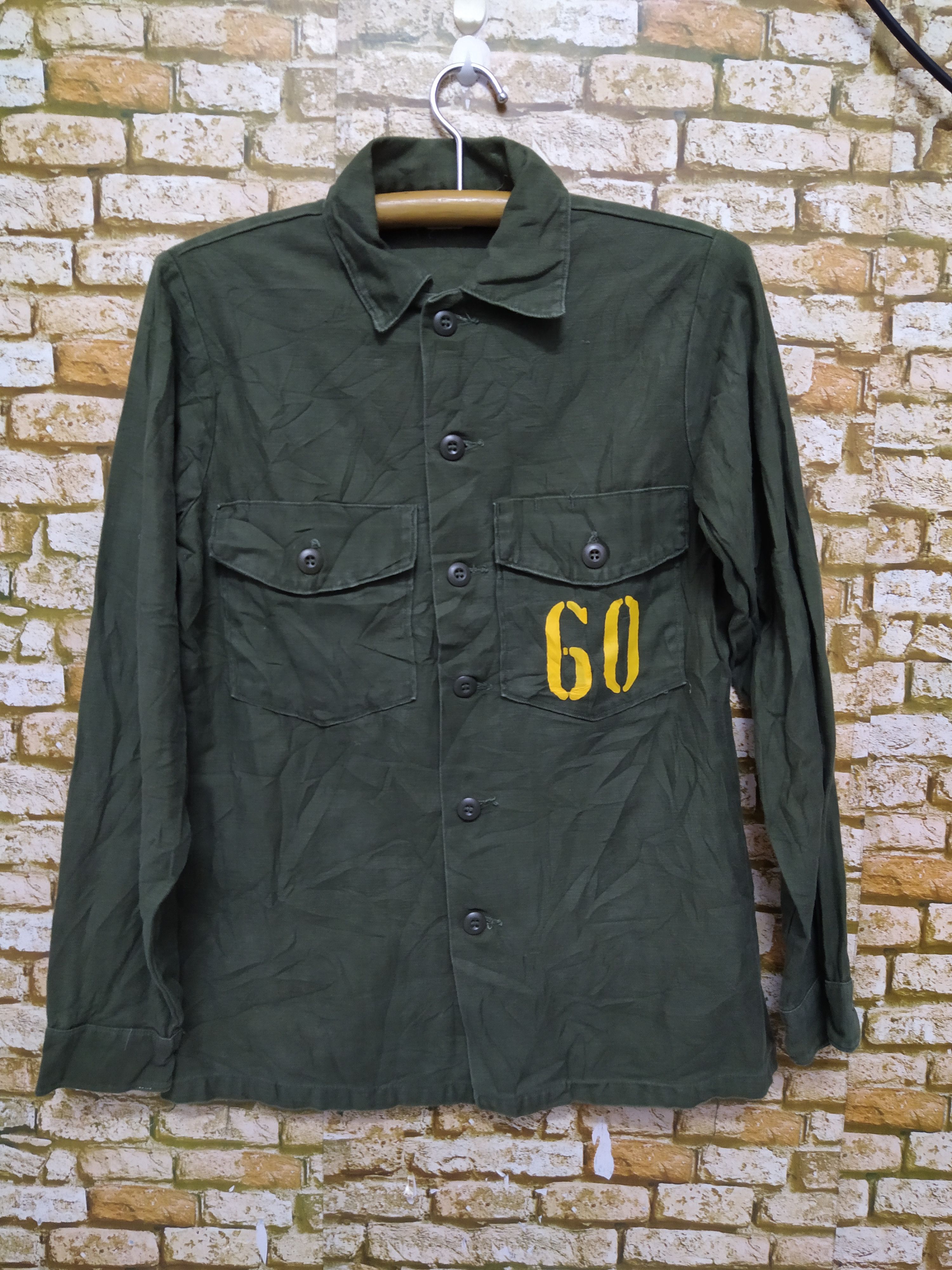 Vintage WW2 Mediterranean Theater MTO 1944-45 SATEEN SHIRT (B555) Size US S / EU 44-46 / 1 - 3 Thumbnail