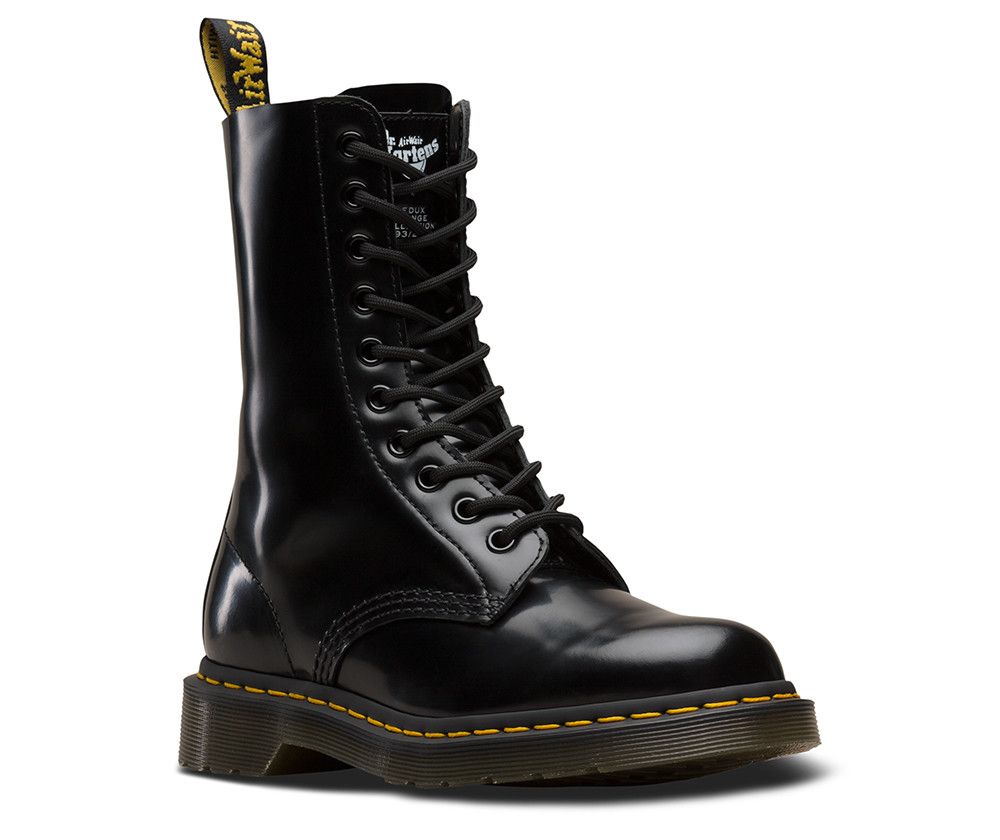 X MARC JACOBS REDUX GRUNGE COLLECTION