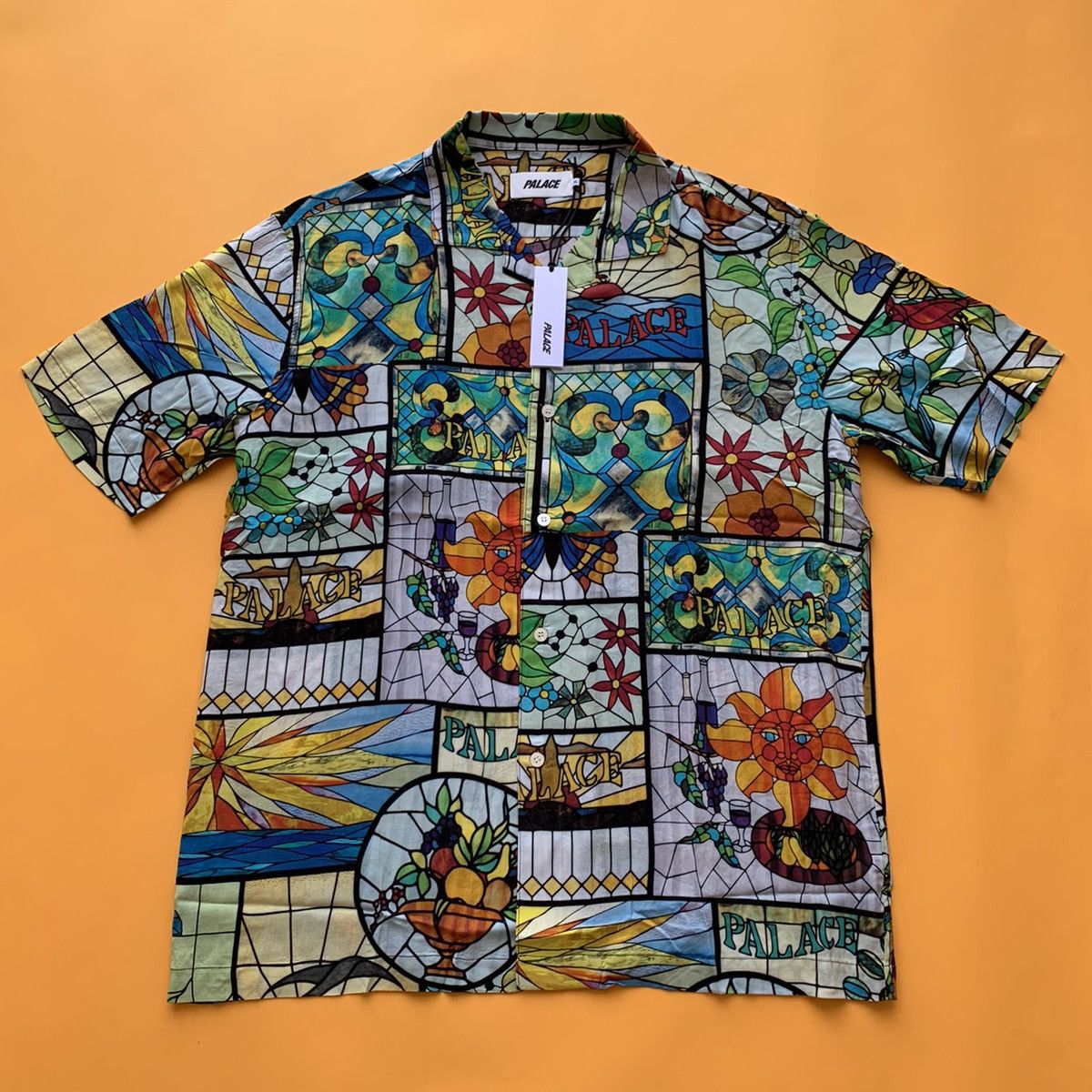 トップス PALACE skateboards MUCHAS GLASSIAS shirt Palace