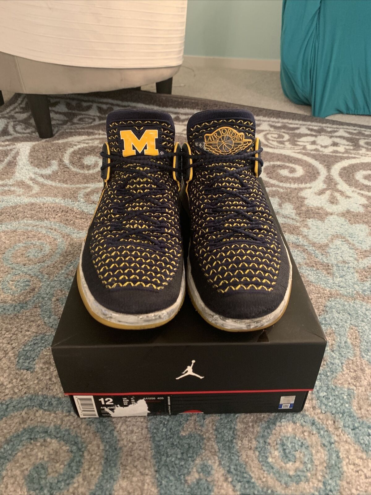 Jordan 32 low michigan best sale