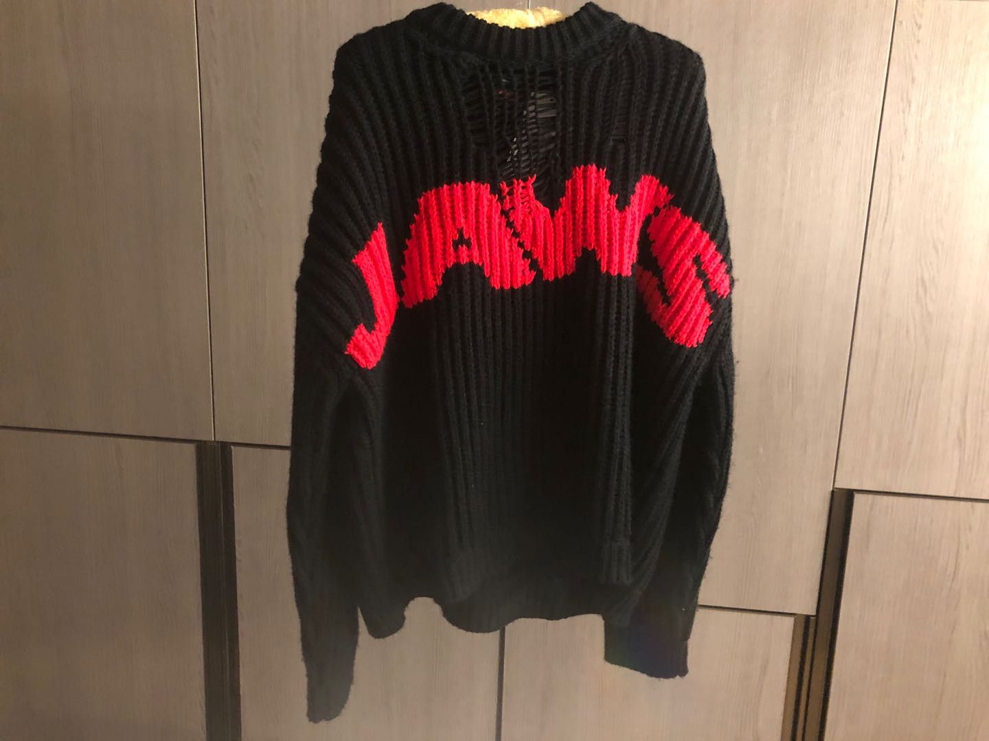Calvin klein jaws sweater hot sale