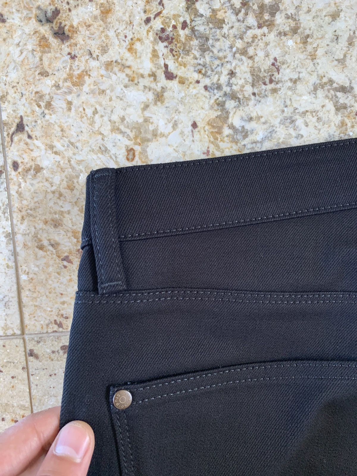 Acne Studios 30 x 32 Max Denim in Stay Black Size US 30 / EU 46 - 11 Thumbnail