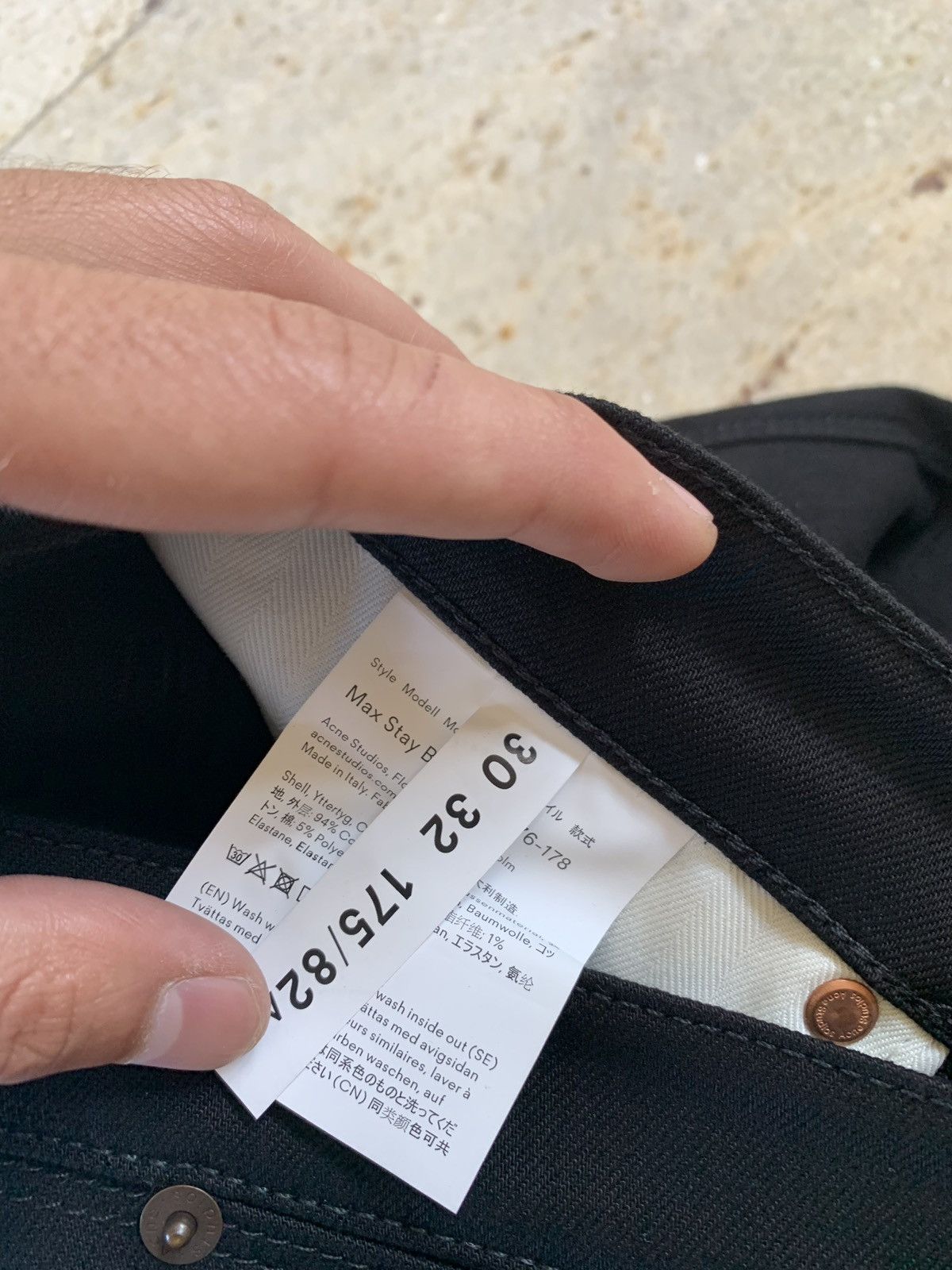 Acne Studios 30 x 32 Max Denim in Stay Black Size US 30 / EU 46 - 7 Thumbnail