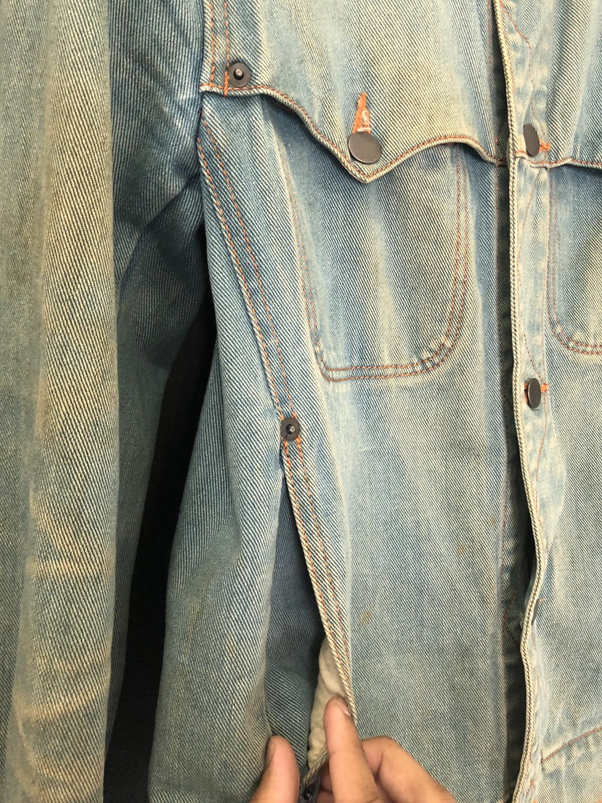 Issey Miyake 💥ADAM ET ROPE Distressed Denim Acid Wash Jacket Size US S / EU 44-46 / 1 - 12 Thumbnail