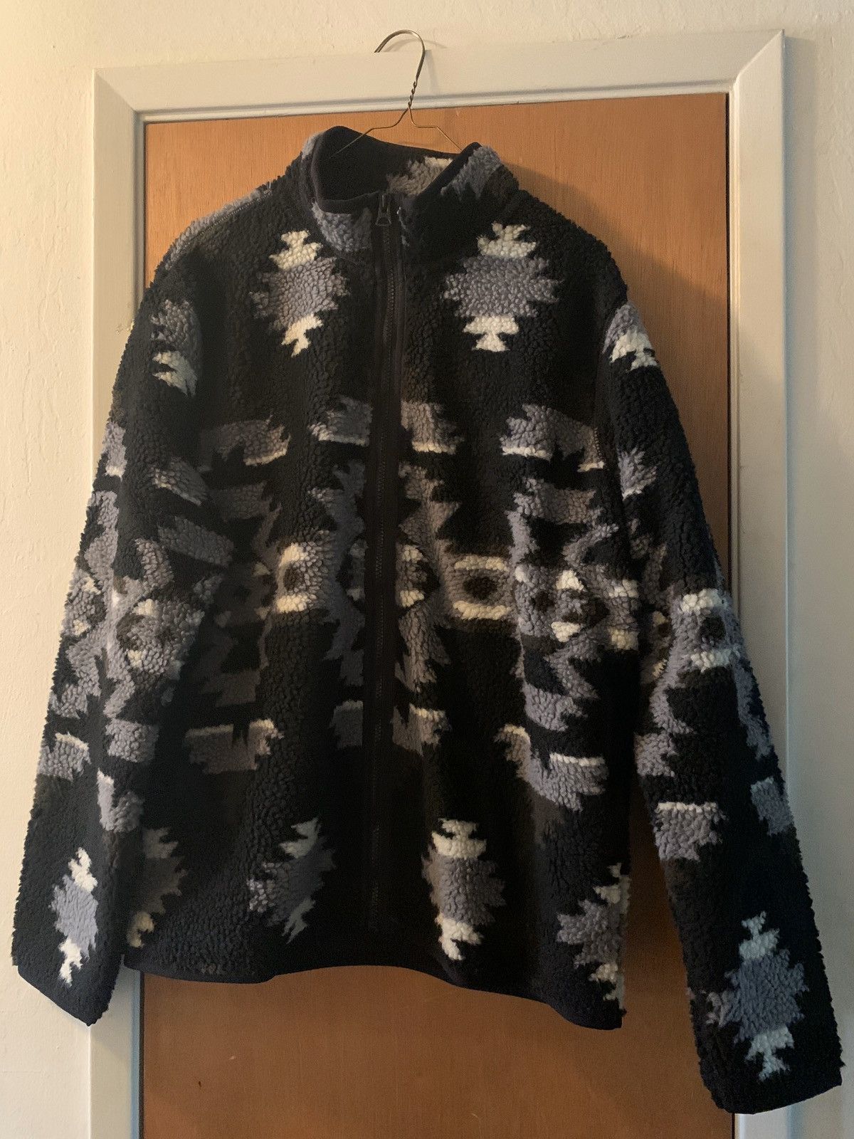 Lucky Brand *Rare* Brand New Lucky Brand Fleece Southwestern Zip - Sz L Size US L / EU 52-54 / 3 - 1 Thumbnail
