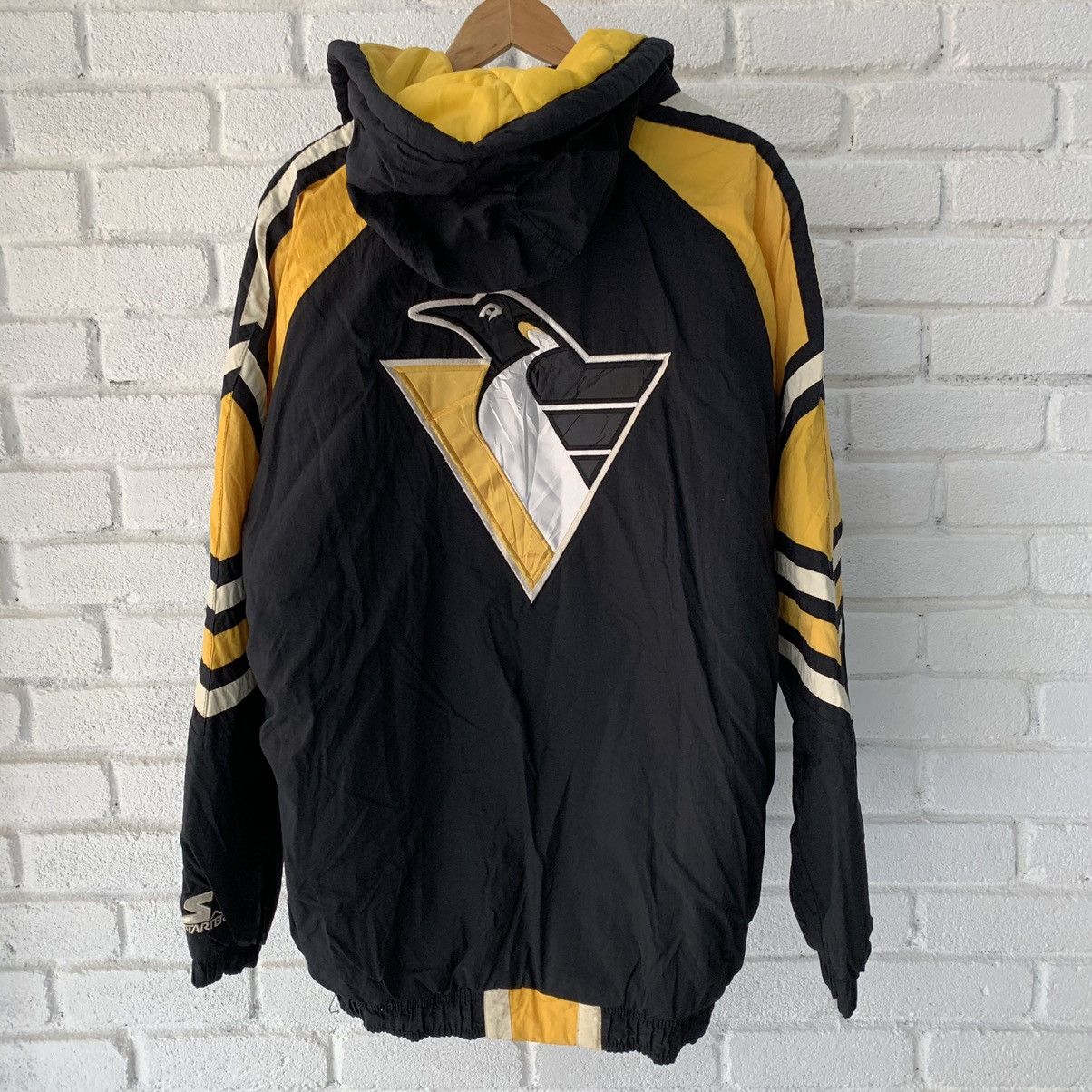 Jacket with beanie cheapest Pittsburgh Penguins adidas Under the Lights Bomber Performanc