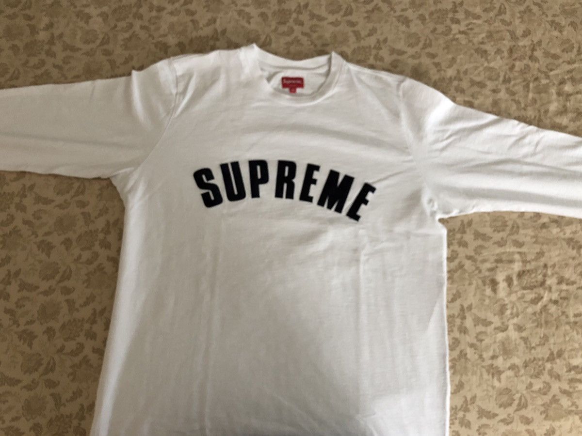 image of Supreme Arc Logo in White, Men's (Size XL)