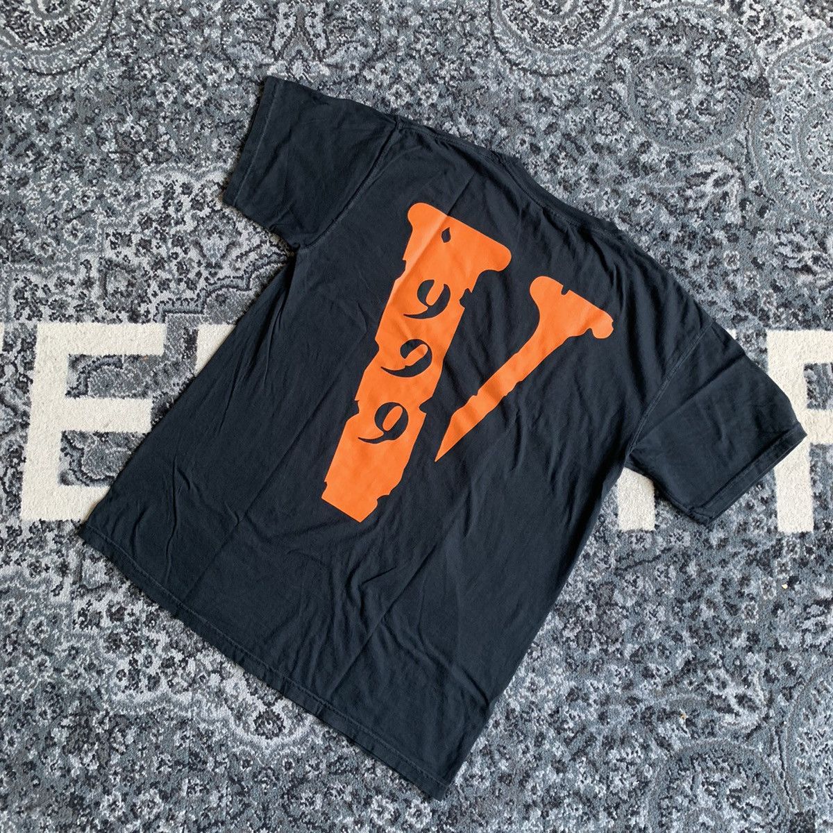 Vlone Juice WRLD X VLONE 999 Legends Never Die Tee in Black | Grailed