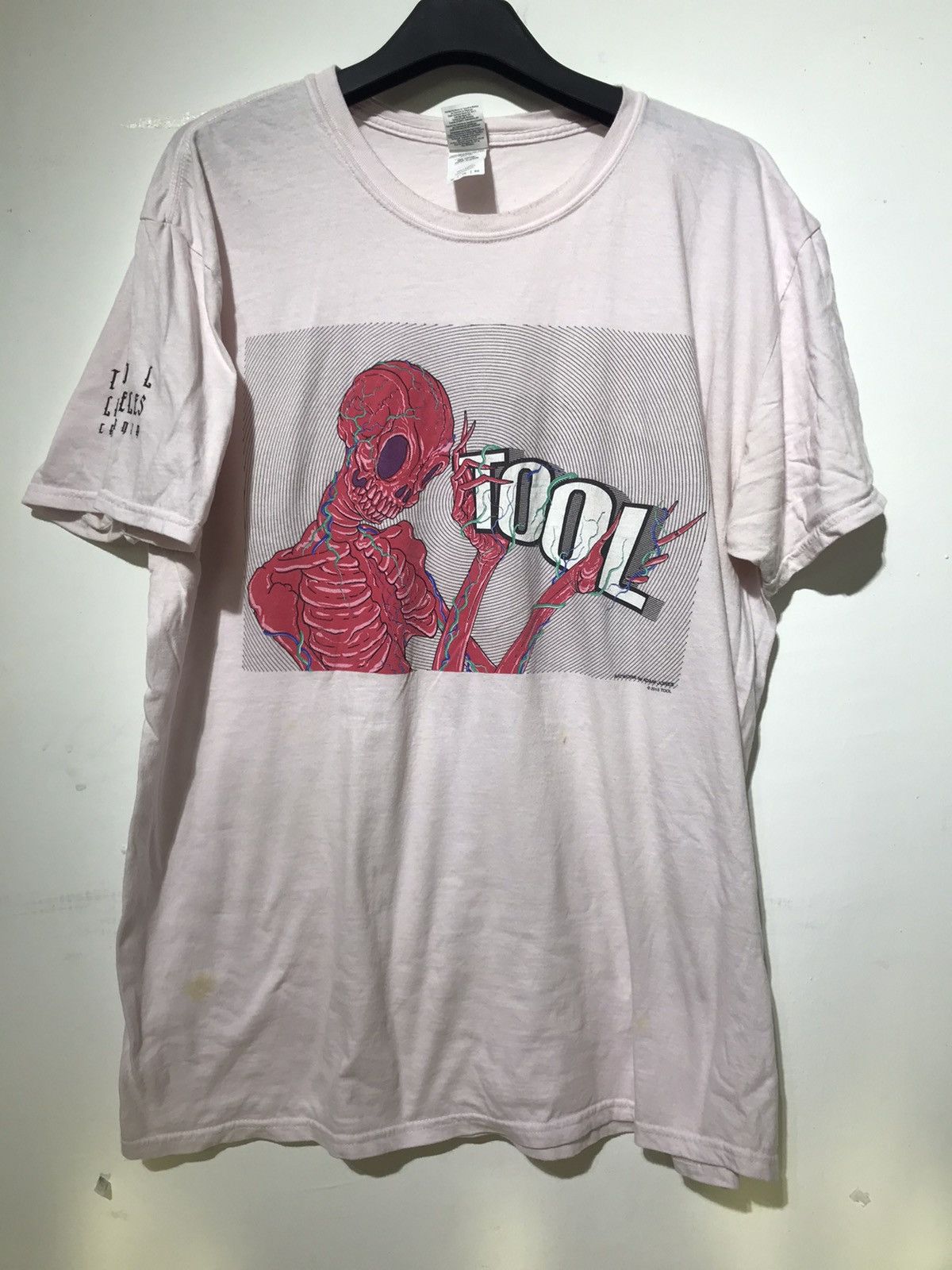Band Tees Tool Band Tour Metal Band Big Logo Promo Shirts Size US XL / EU 56 / 4 - 1 Thumbnail