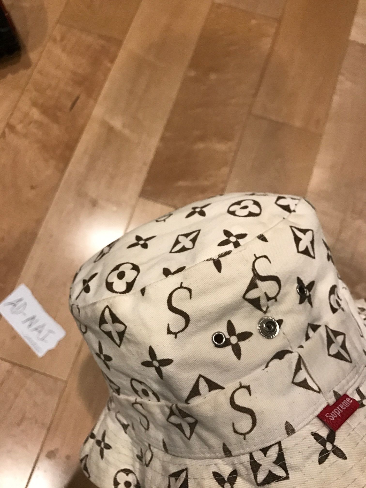 Supreme louis vuitton bucket hat online