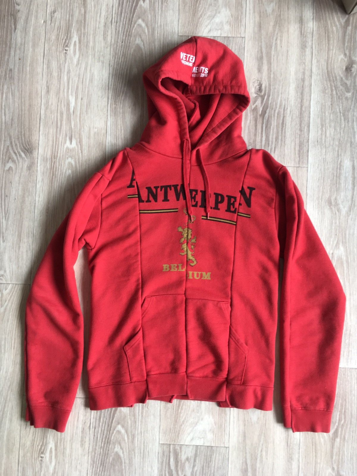 Vetements Vetements Antwerpen Deconstructed Split Hoodie red | Grailed