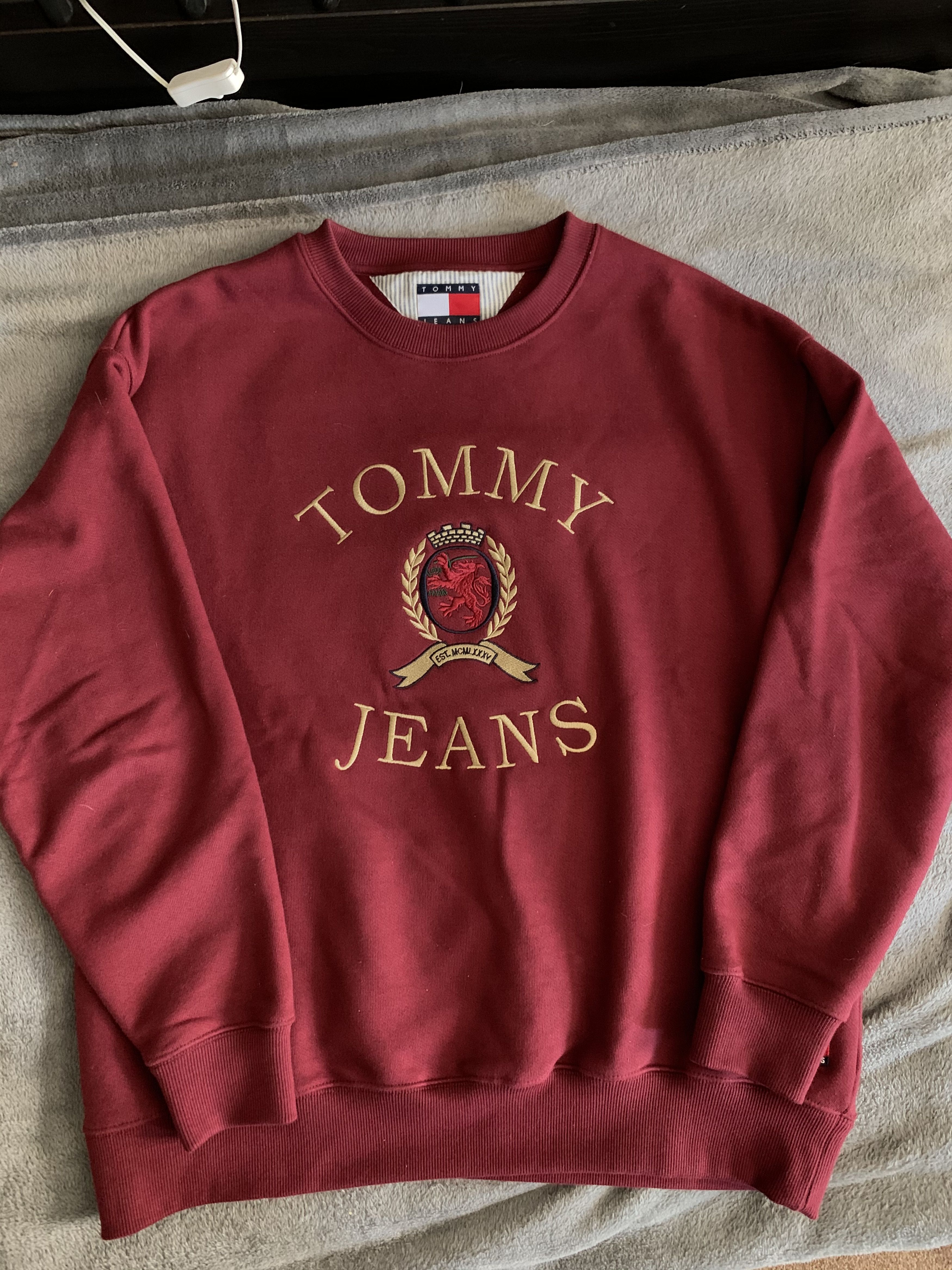 Tommy jeans 6.0 sales
