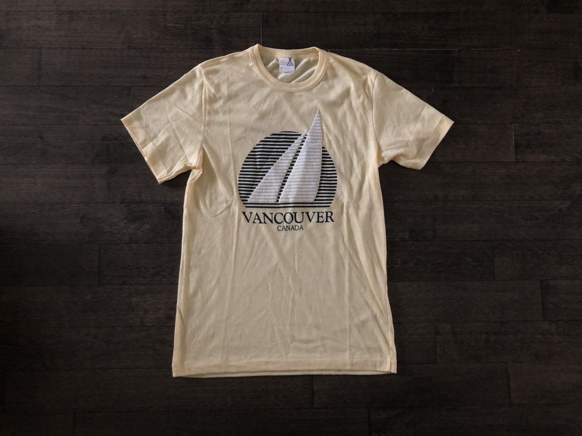 Vintage Vintage Vancouver Canada Single Stitched T-Shirt Size US M / EU 48-50 / 2 - 1 Thumbnail